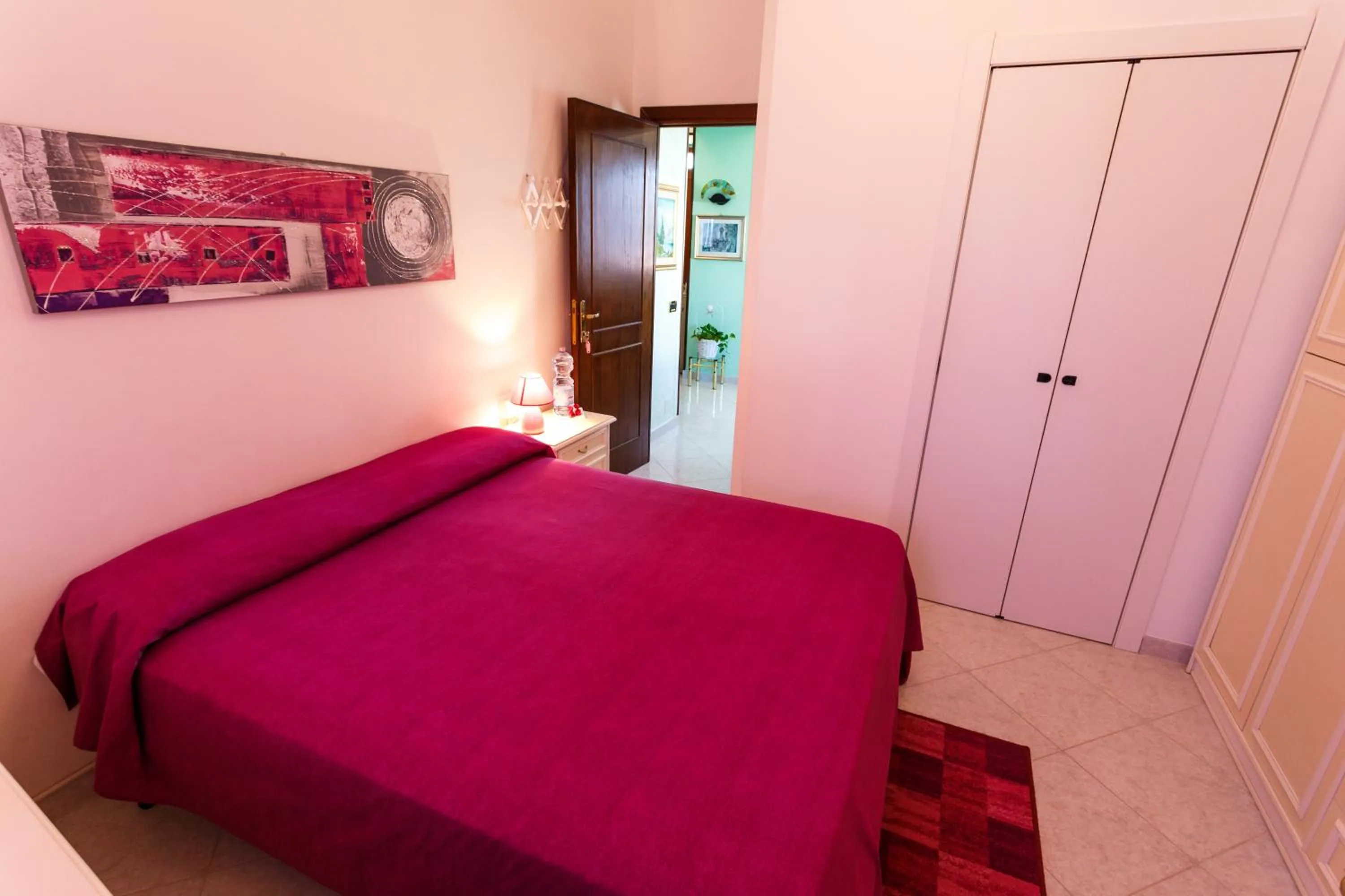 Bed in L'Aurora Viola