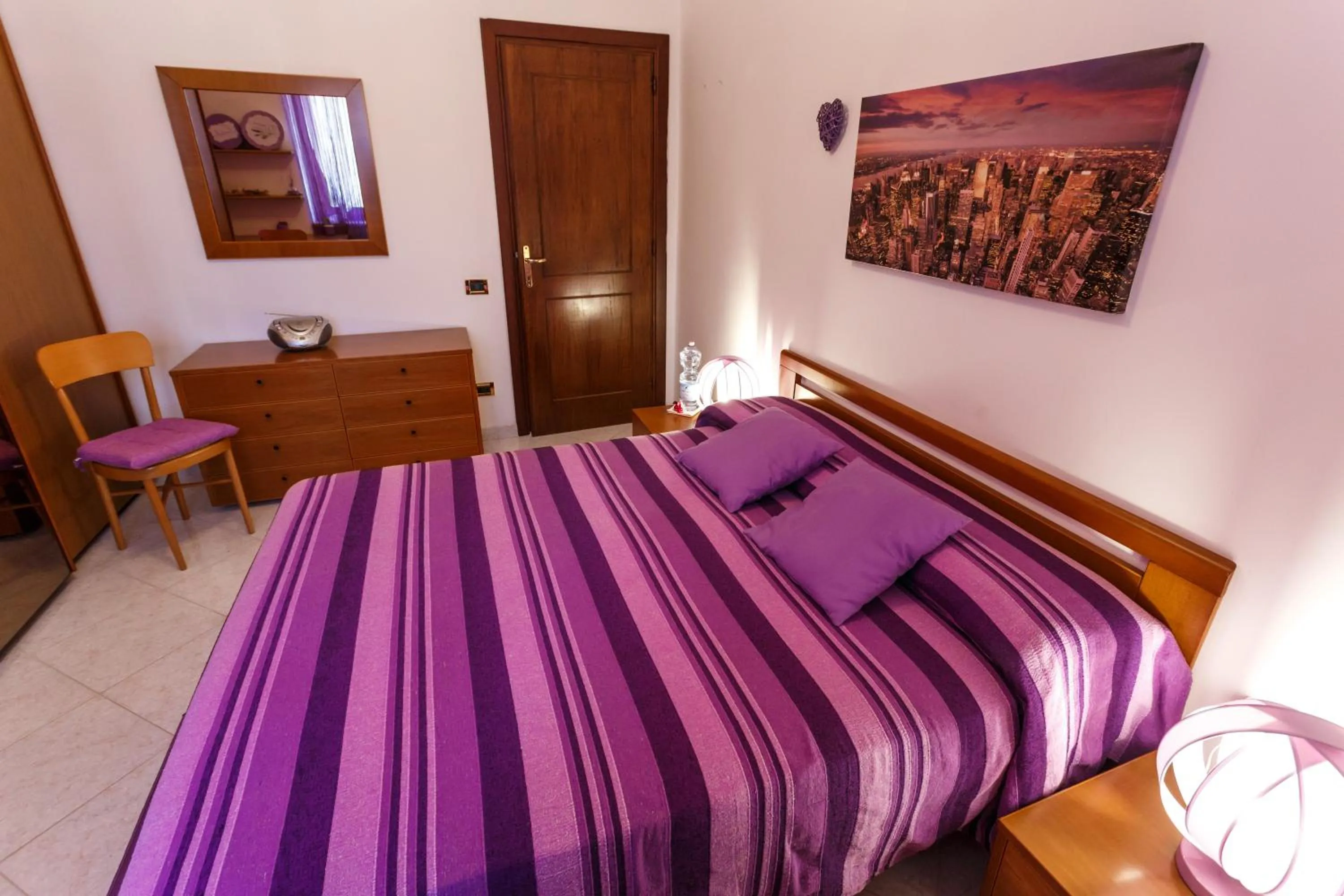 Property building, Bed in L'Aurora Viola