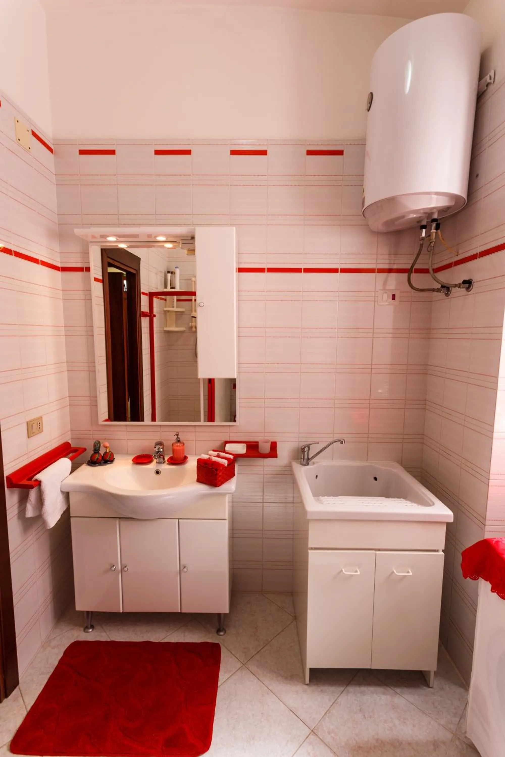 Property building in L'Aurora Viola