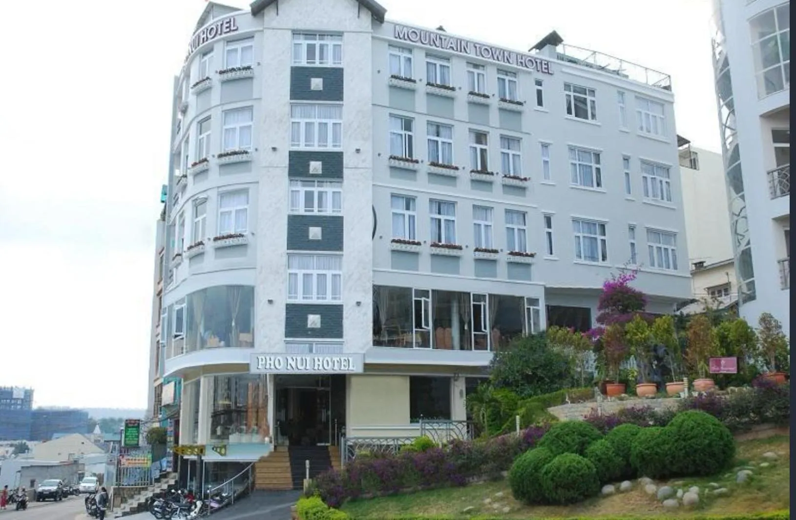 Property building in Pho Nui Hotel