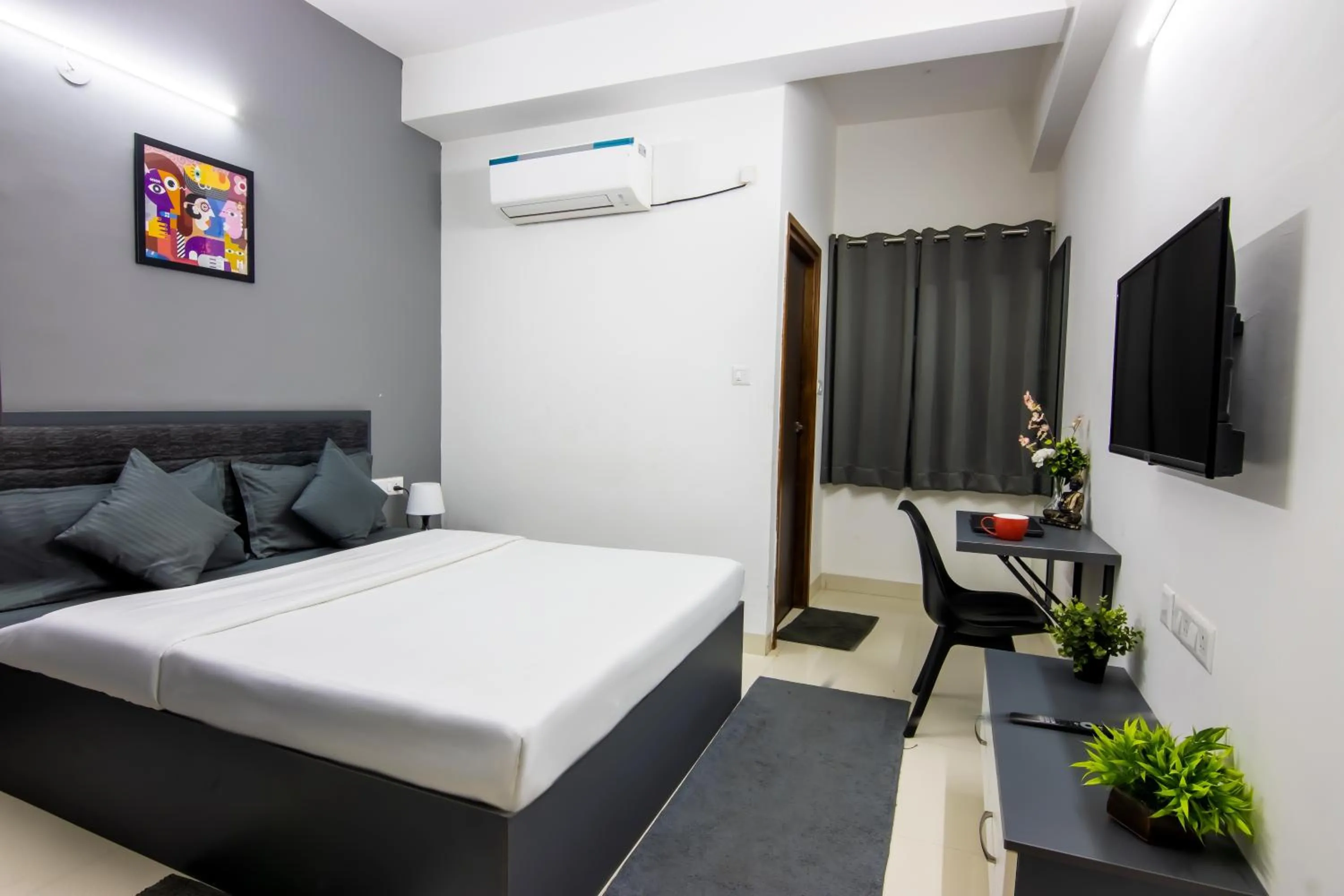 Housr 43 Gachibowli Hyderabad Near DLF Cybercity