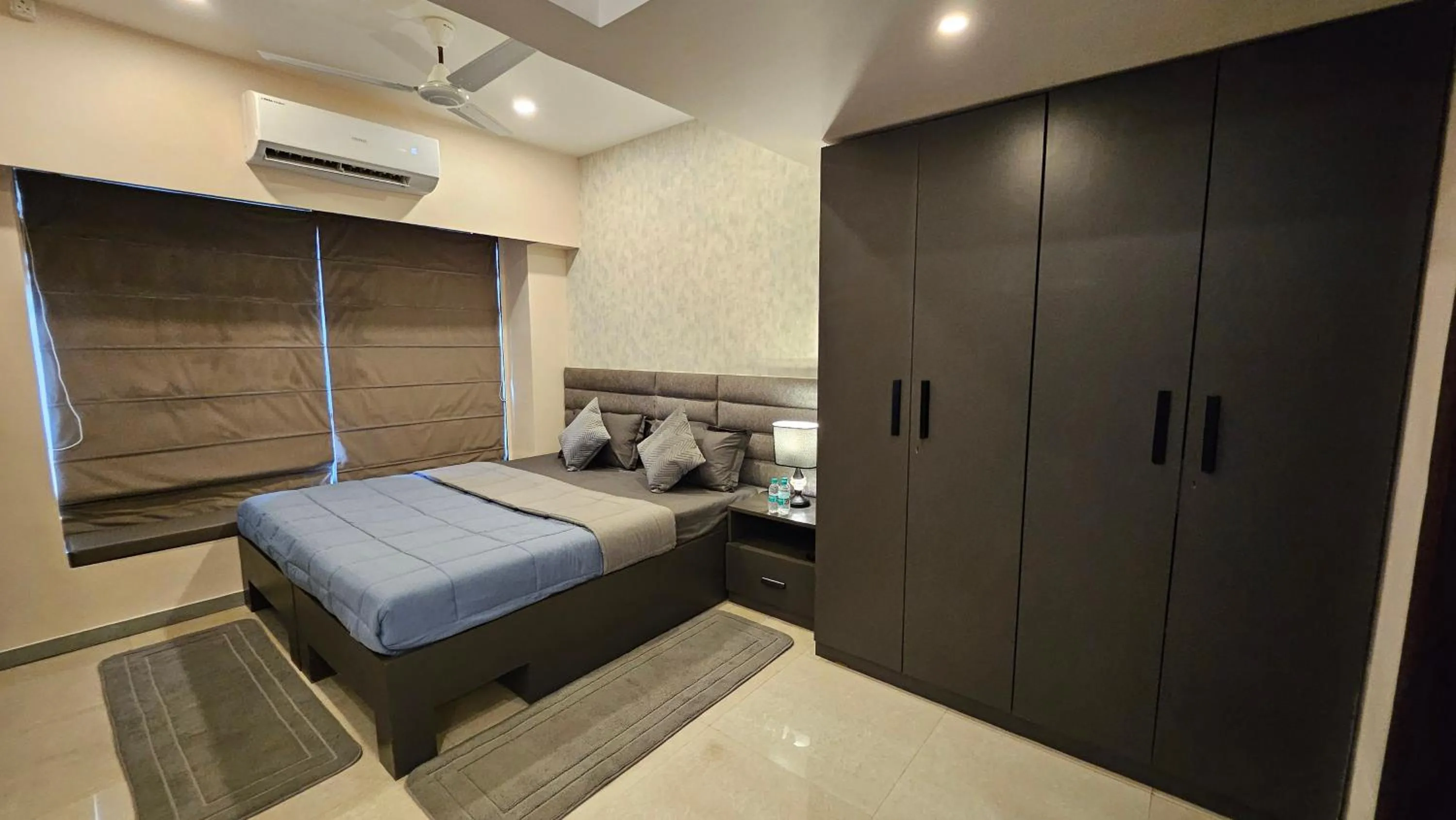 Housr Wakad Pune, Hinjawadi Road