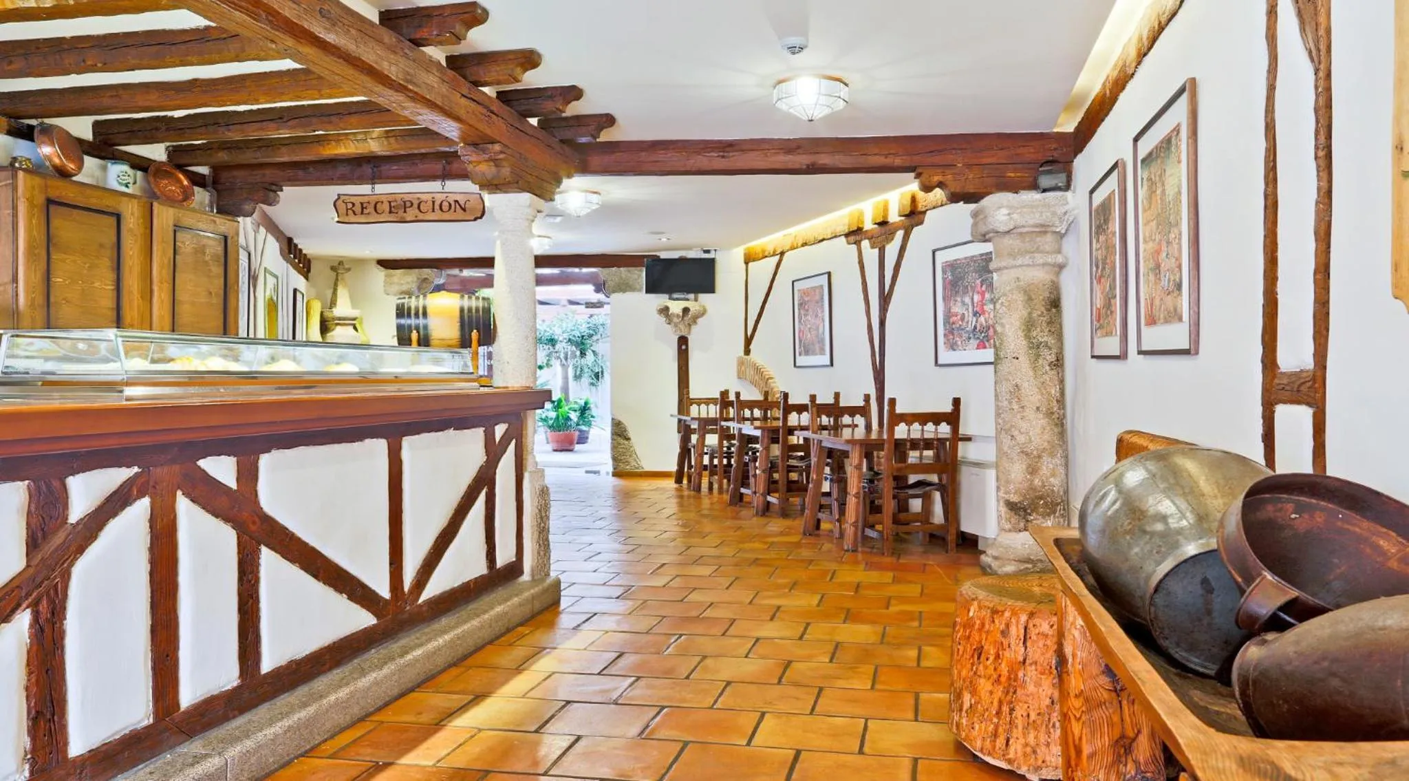 Restaurant/places to eat in Posada del Tio Juanón