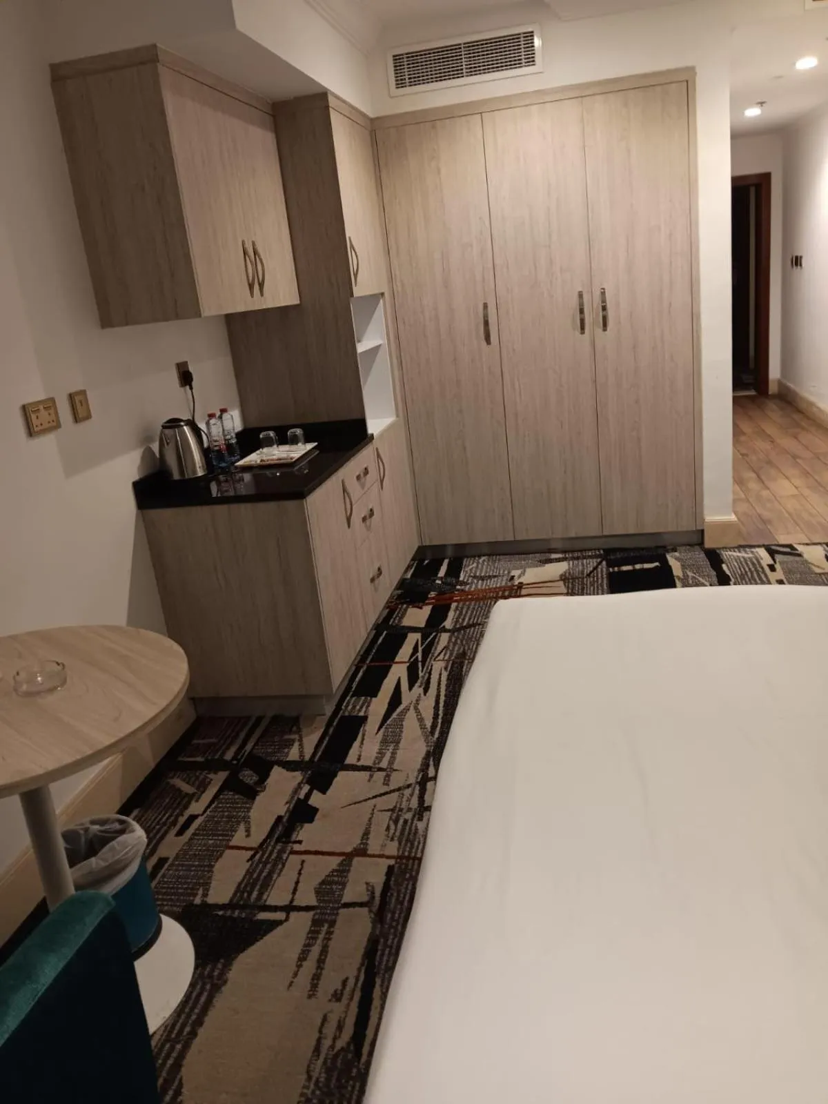 Bed in helnan royal hotel دبي