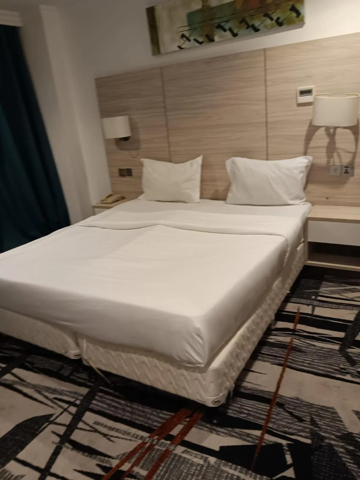 Bed in helnan royal hotel دبي