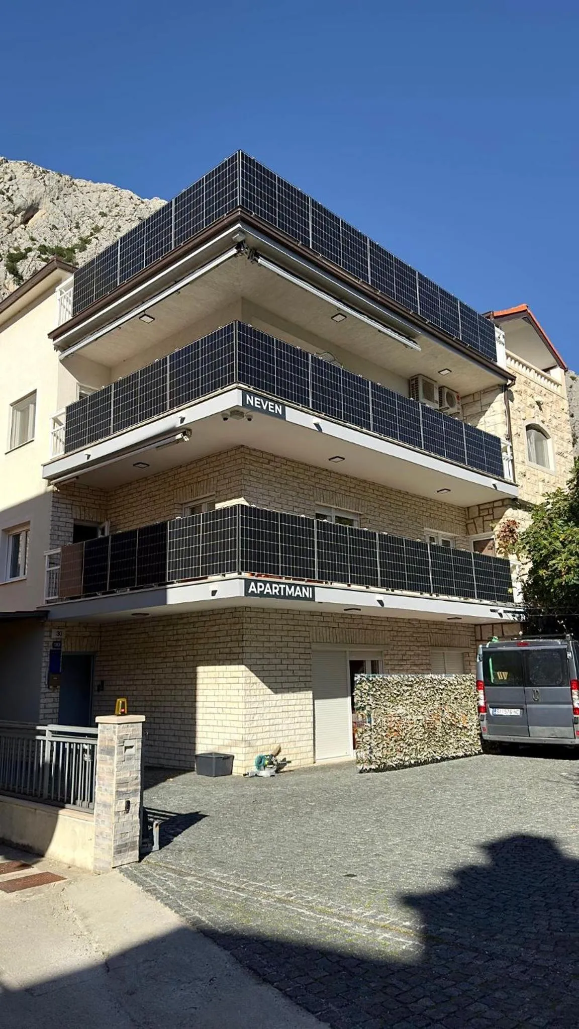 Apartments Neven