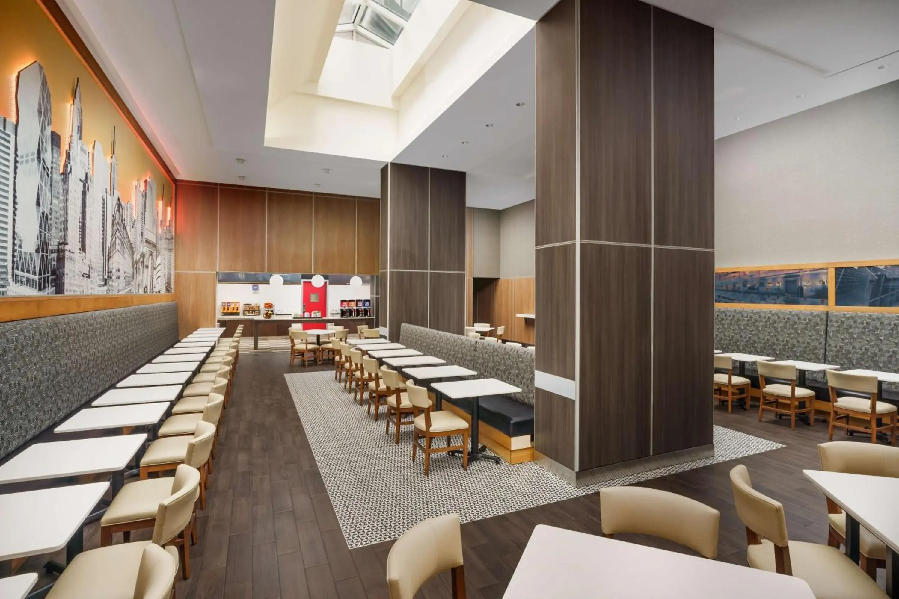 Restaurant/places to eat in Hampton Inn Times Square Central Restaurant/places to eat in Hampton Inn Times Square Central