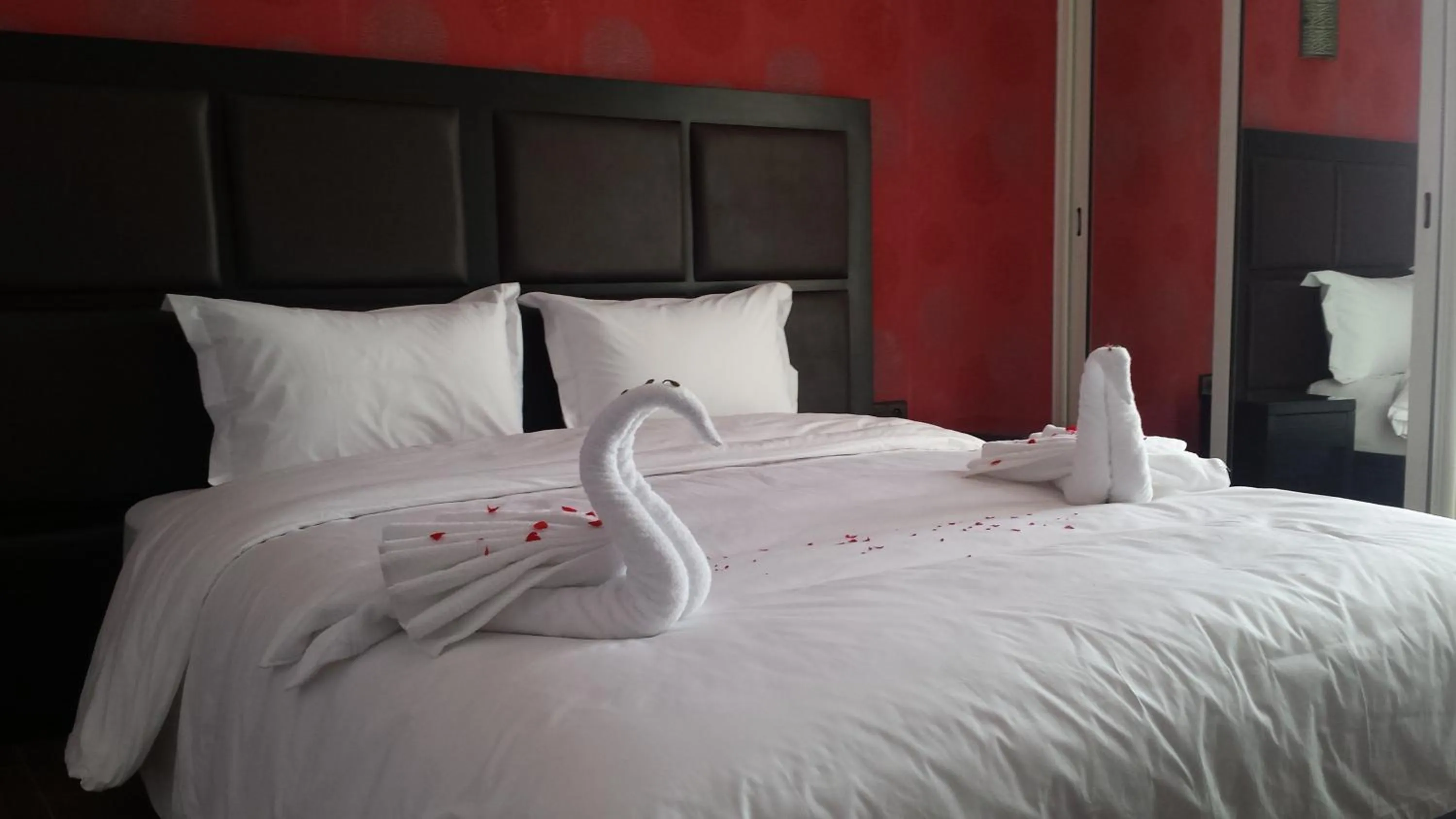 Bedroom, Bed in Hotel Swani