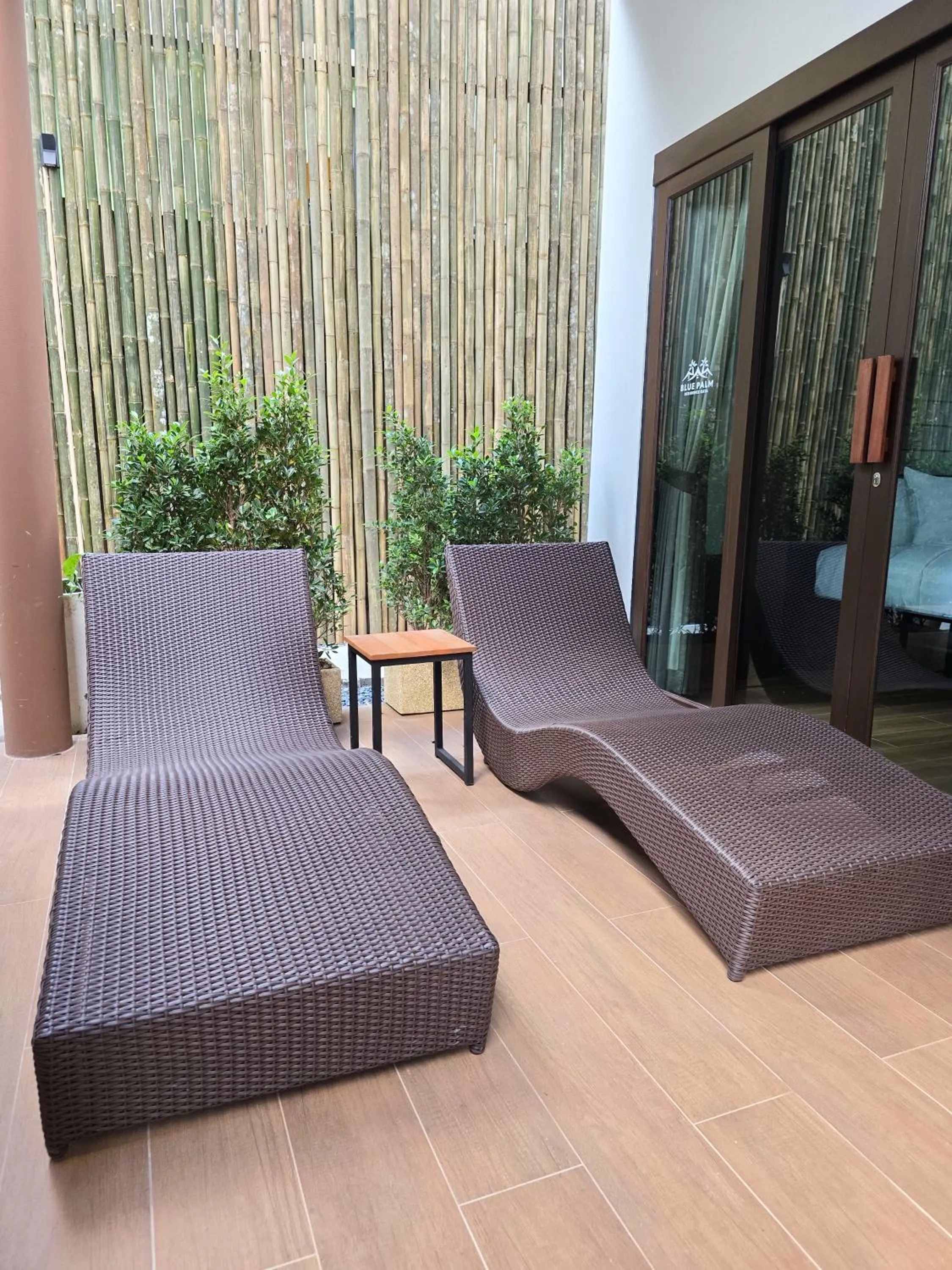 Patio in Blue Palm Residence Kata