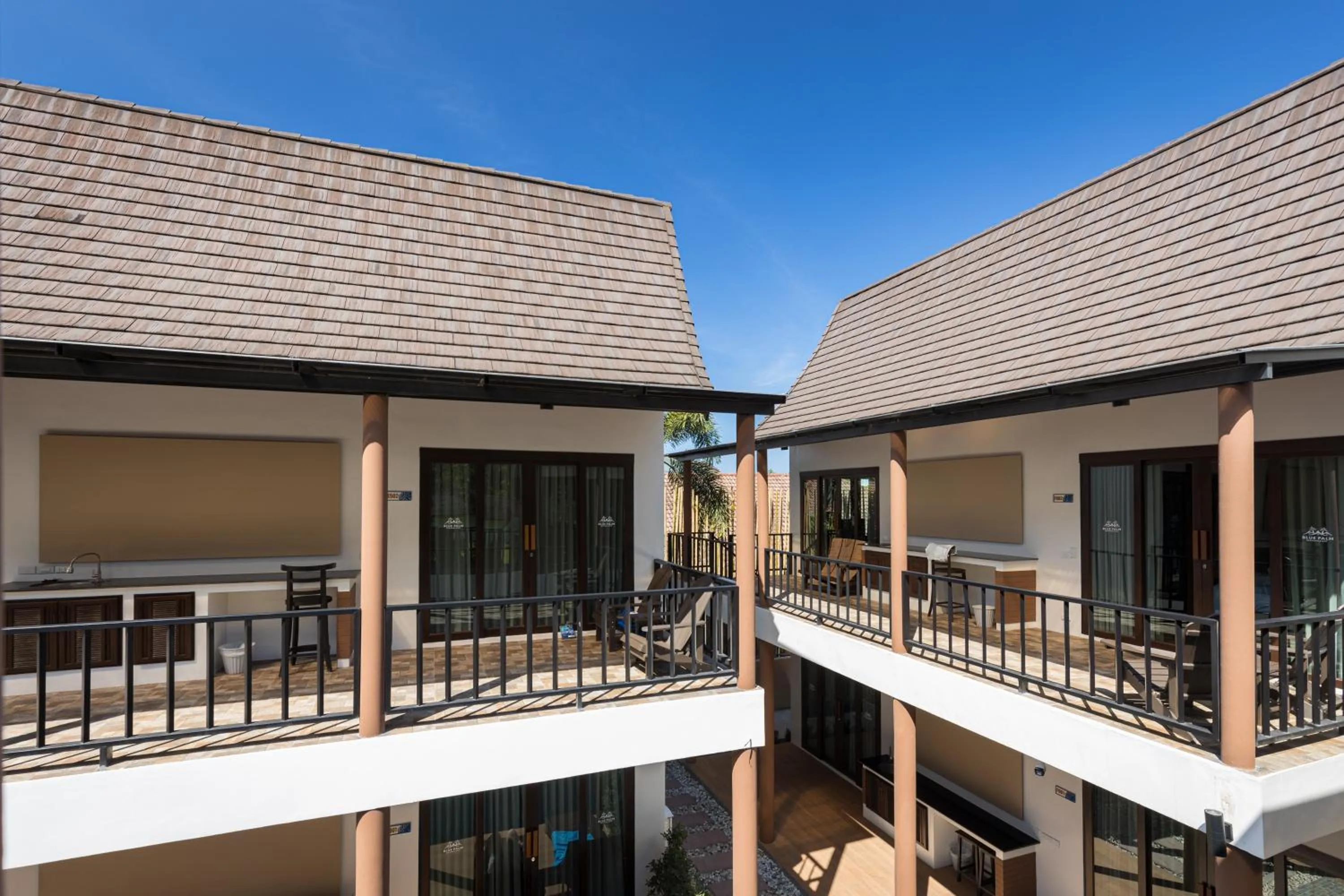 Property building in Blue Palm Residence Kata