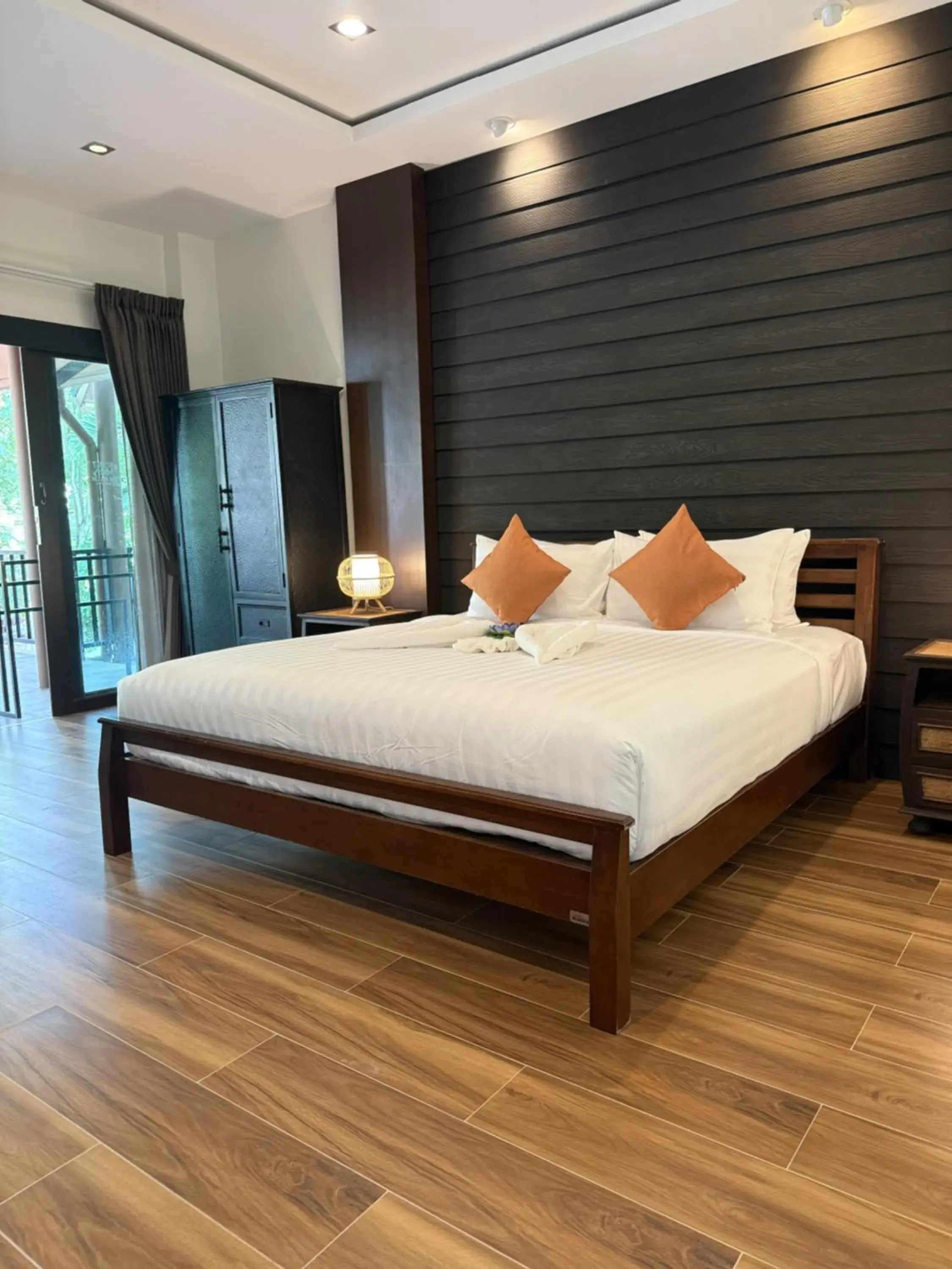 Deluxe Double Room in Blue Palm Residence Kata Deluxe Double Room in Blue Palm Residence Kata