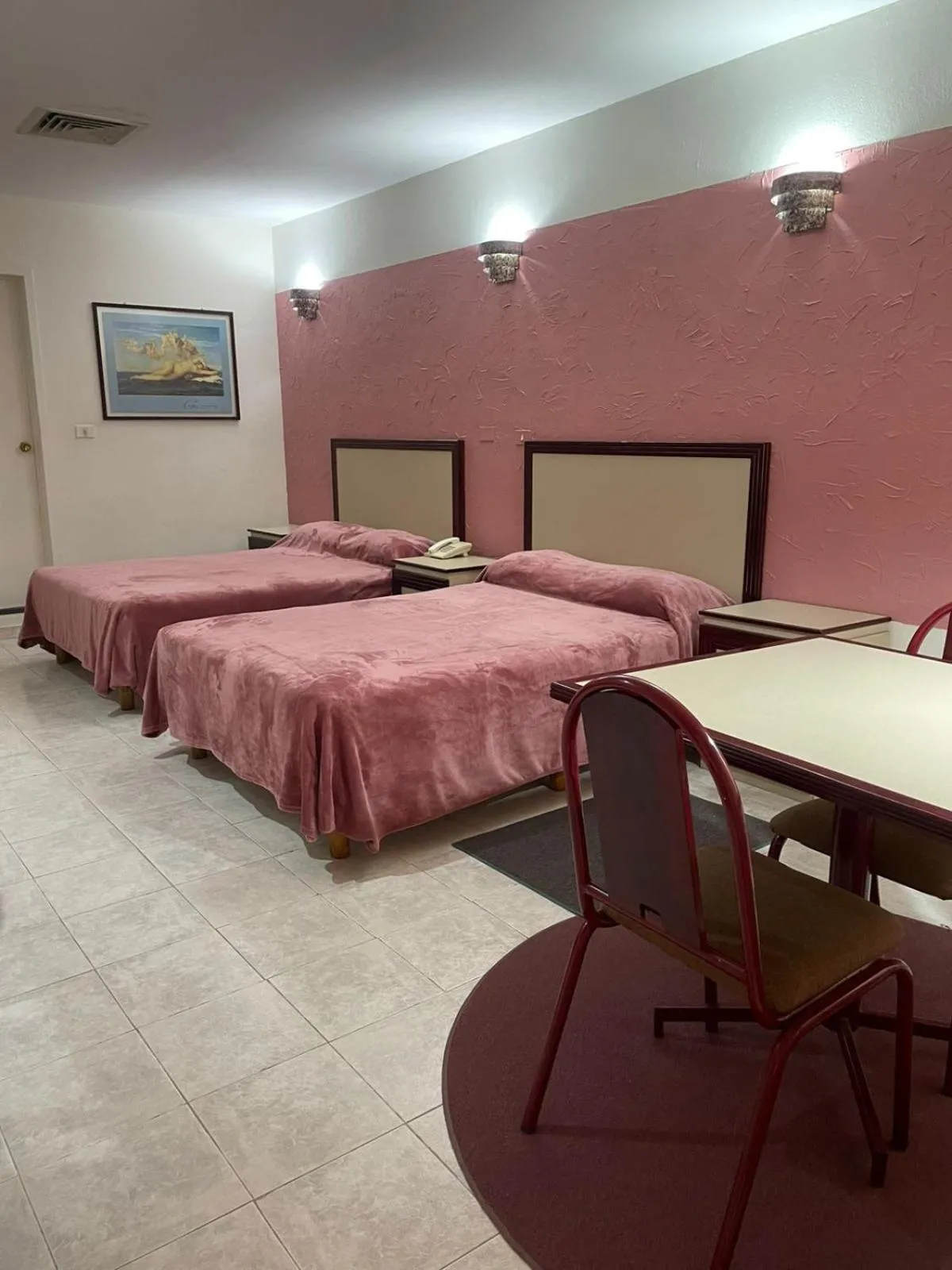 Bed in Hotel Tamazunchale