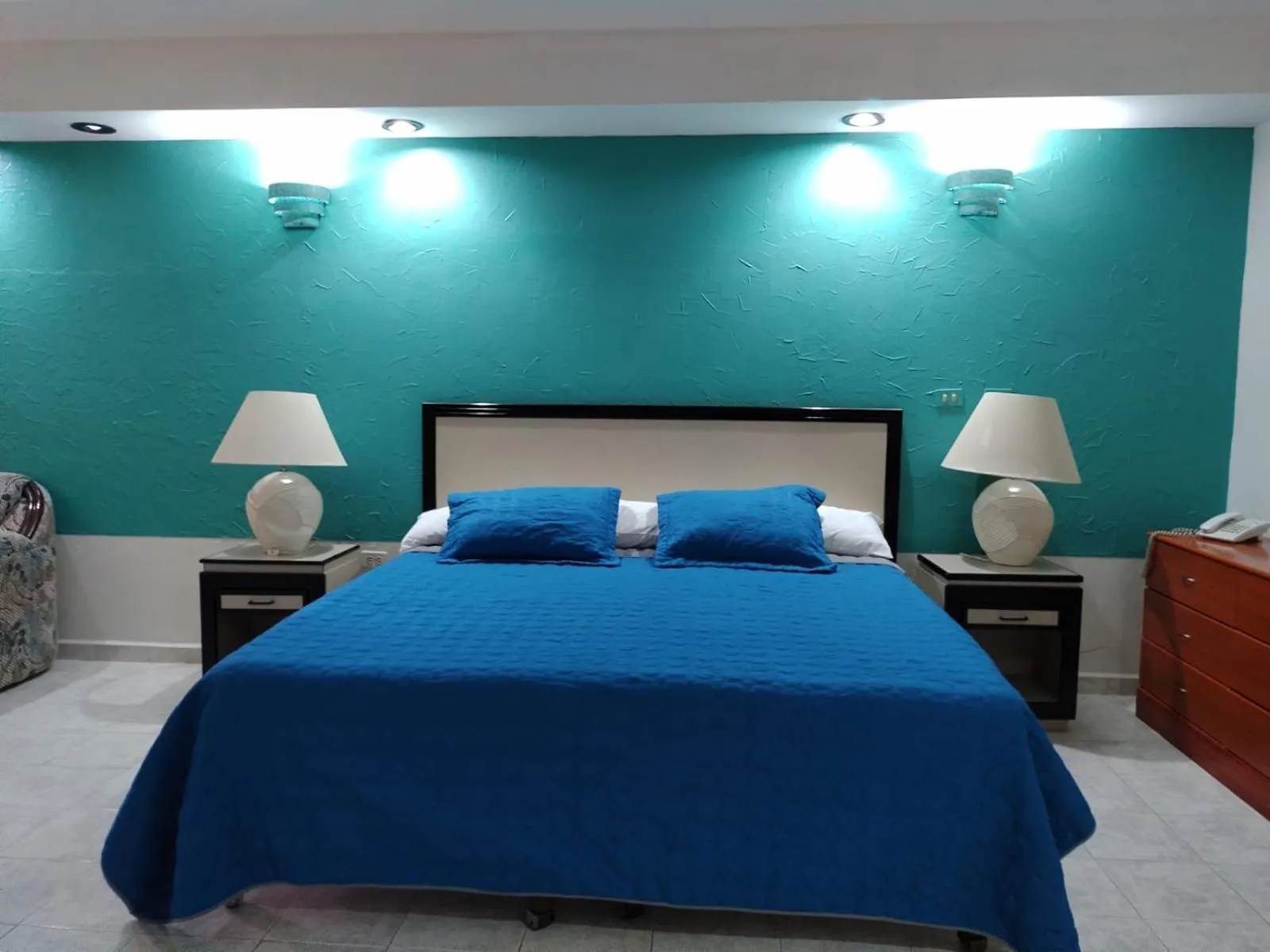Bed in Hotel Tamazunchale