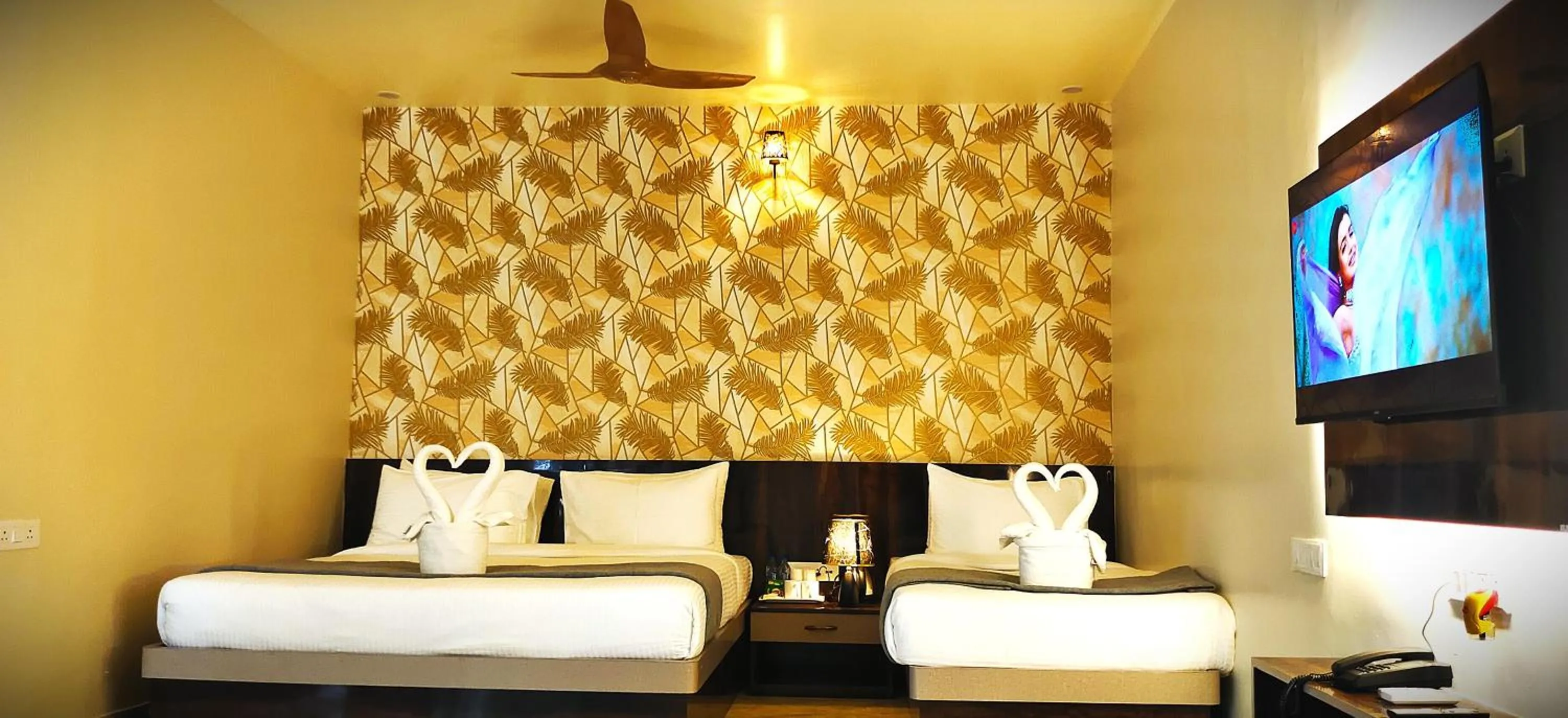 Bedroom in Vila's Club Resort