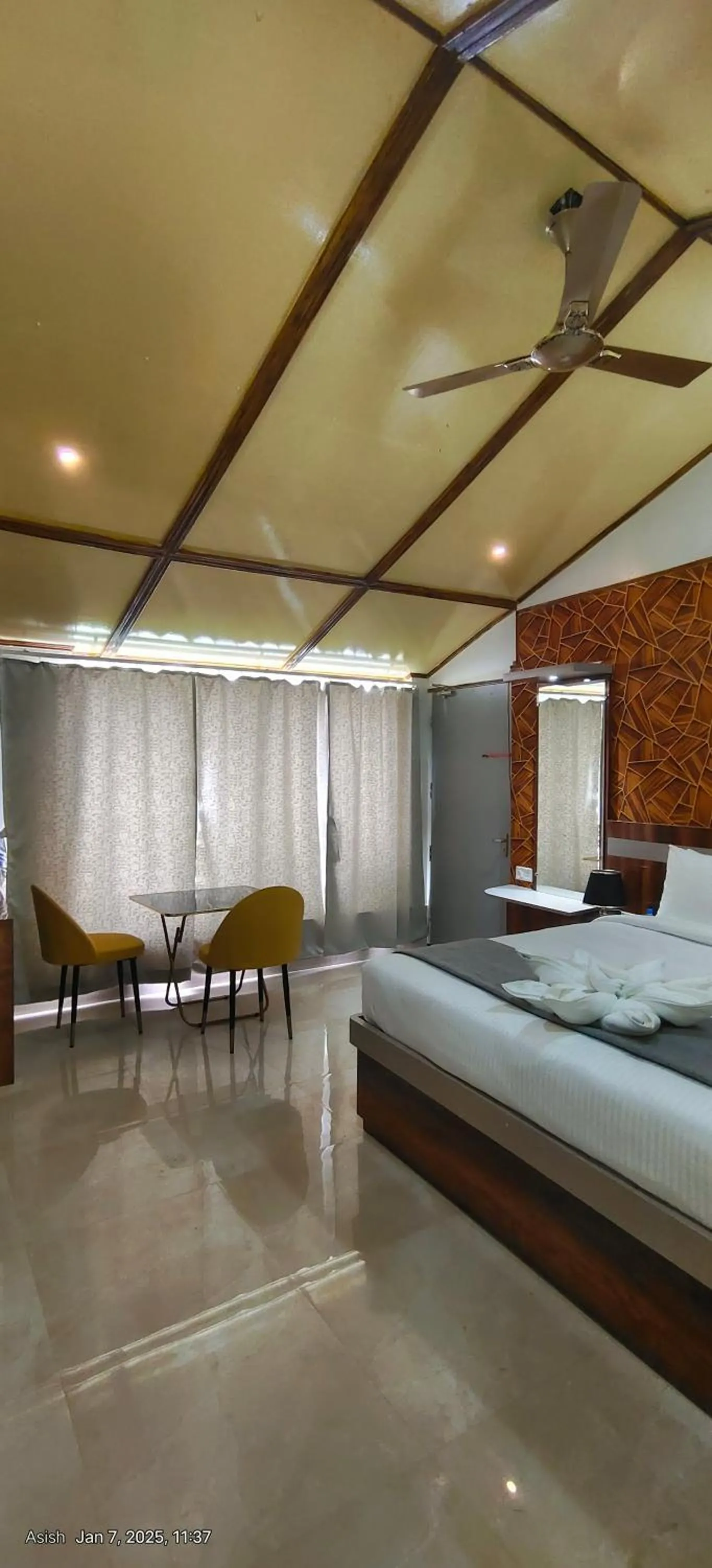 Bedroom in Vila's Club Resort