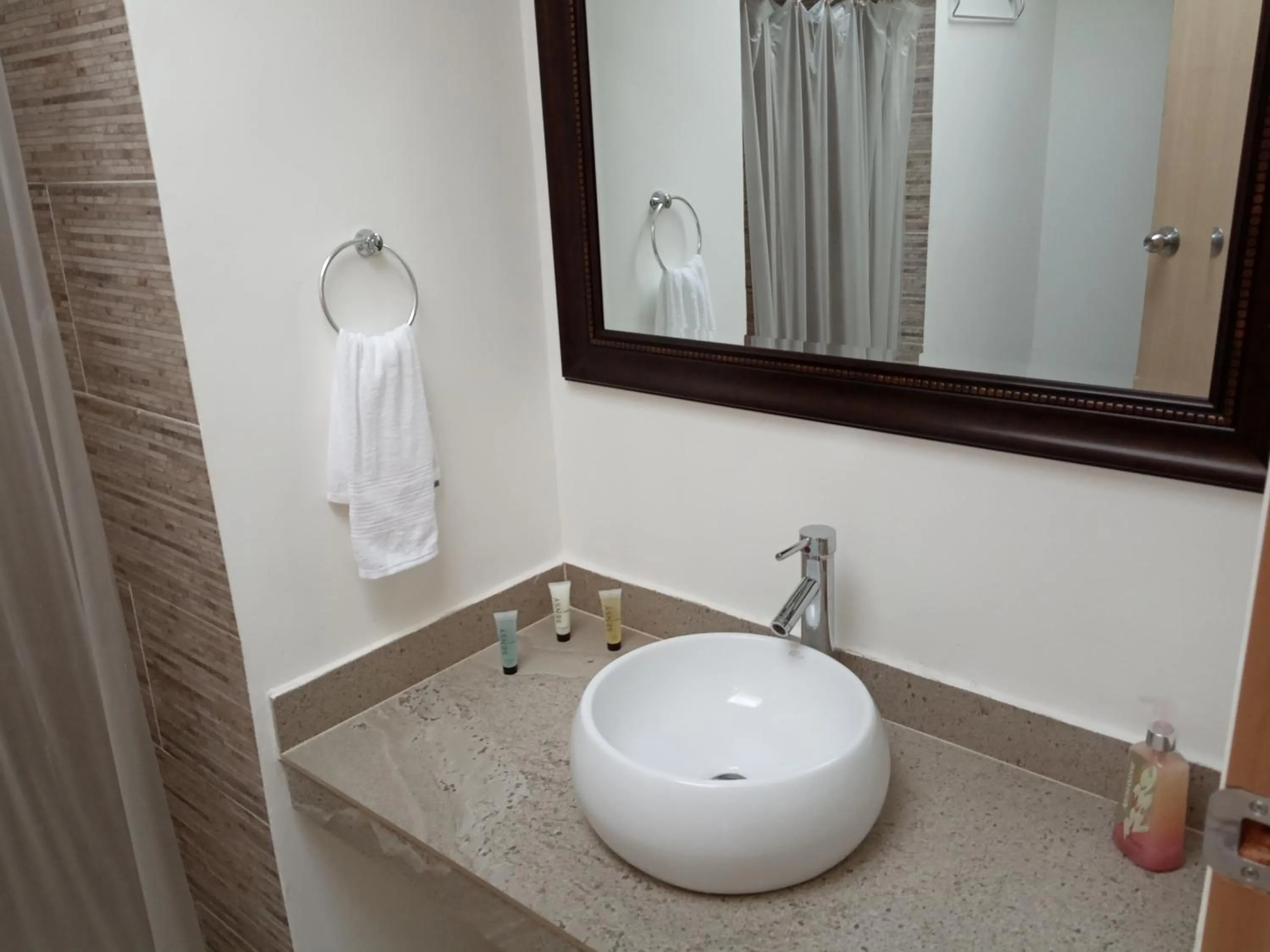 Bathroom in Color House Santa Marta
