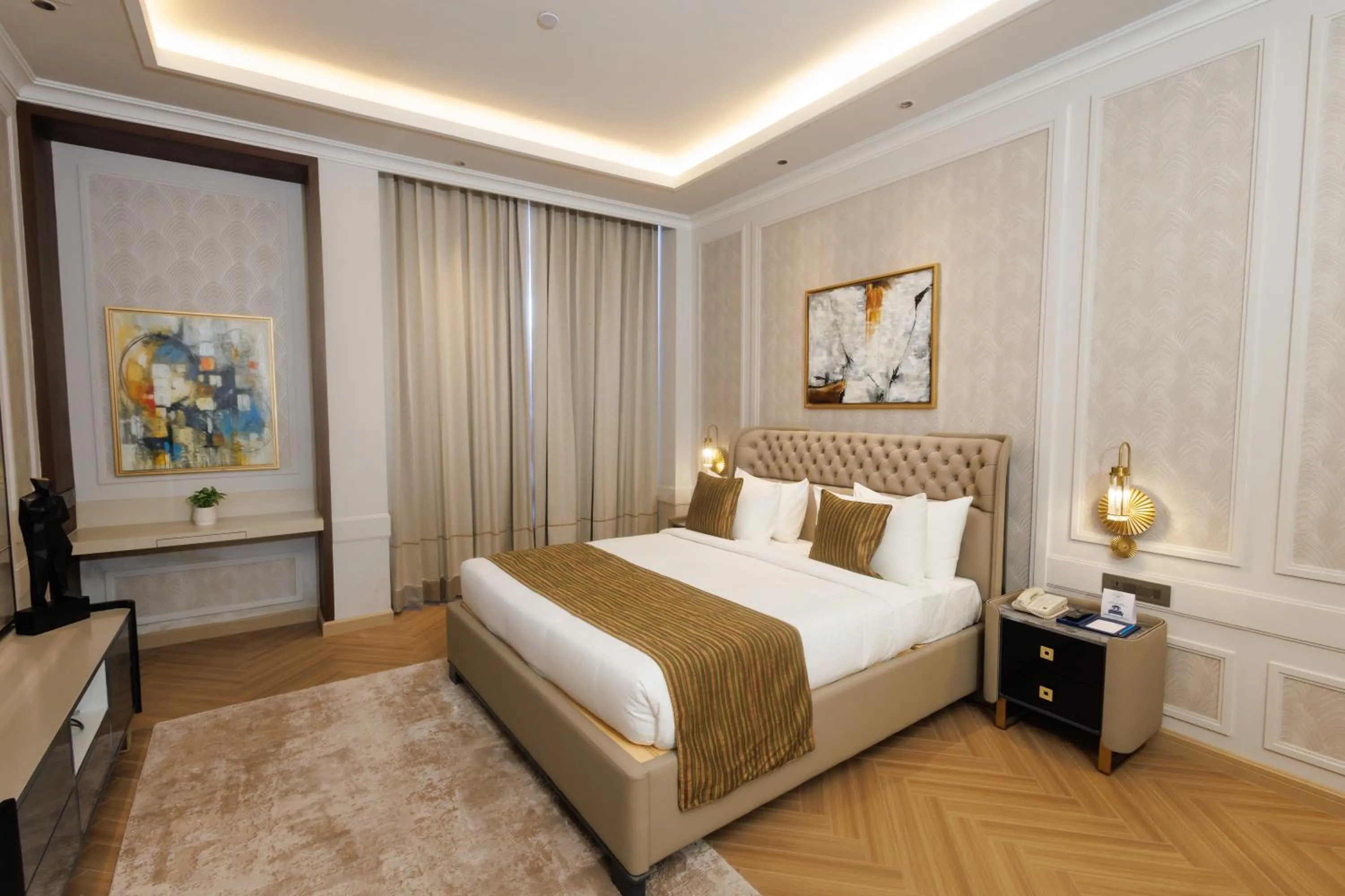 Bedroom, Bed in The Tivoli New Delhi