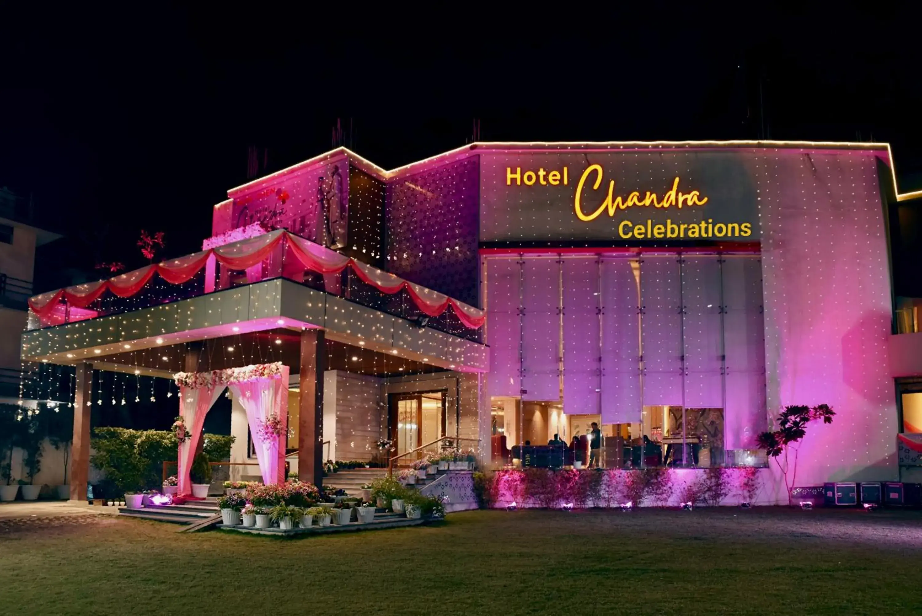 Hotel Chandraa Celebration ISBT Dehradun Hotel Chandraa Celebration ISBT Dehradun