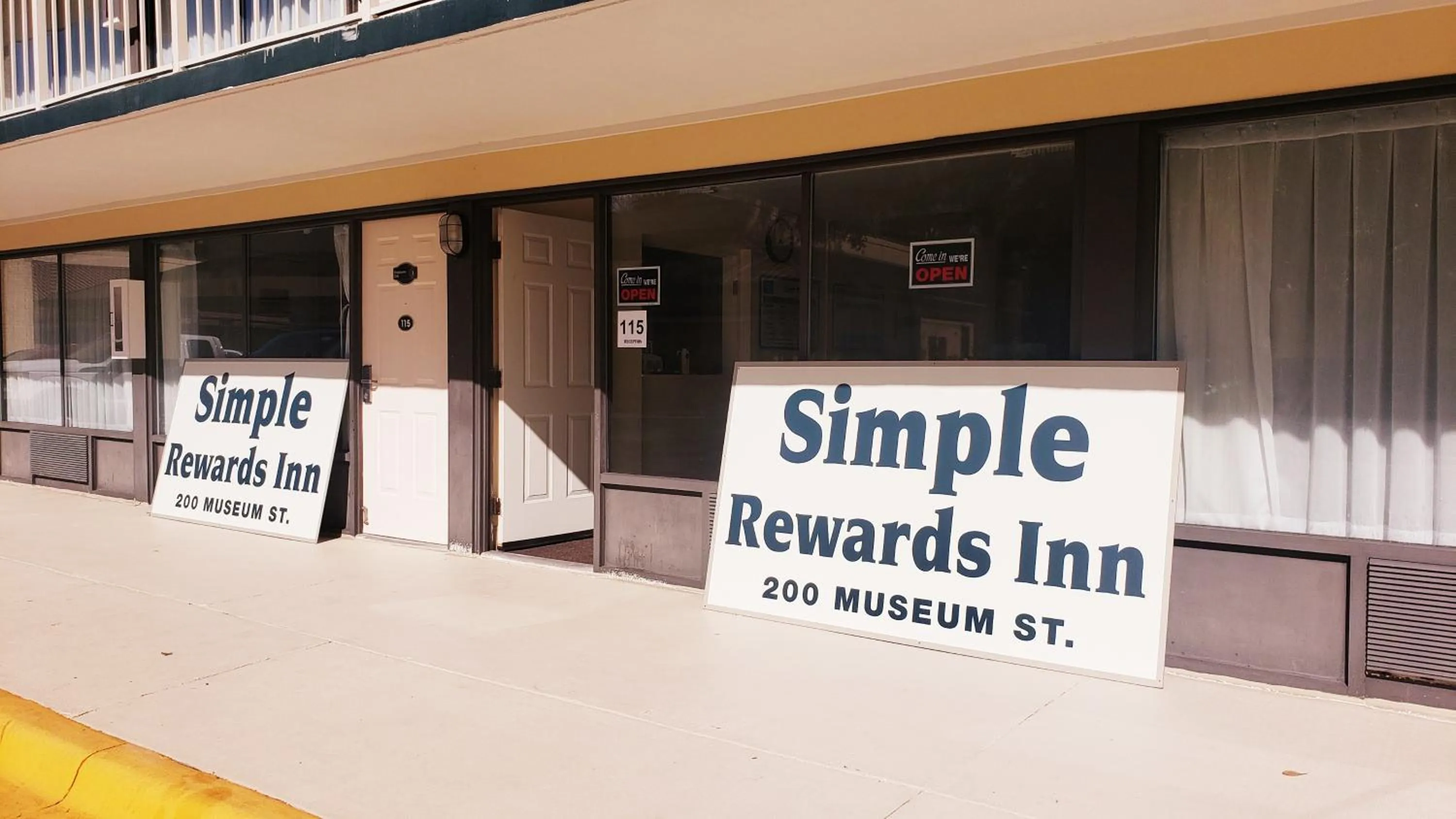 Facade/entrance in Simple Rewards Inn