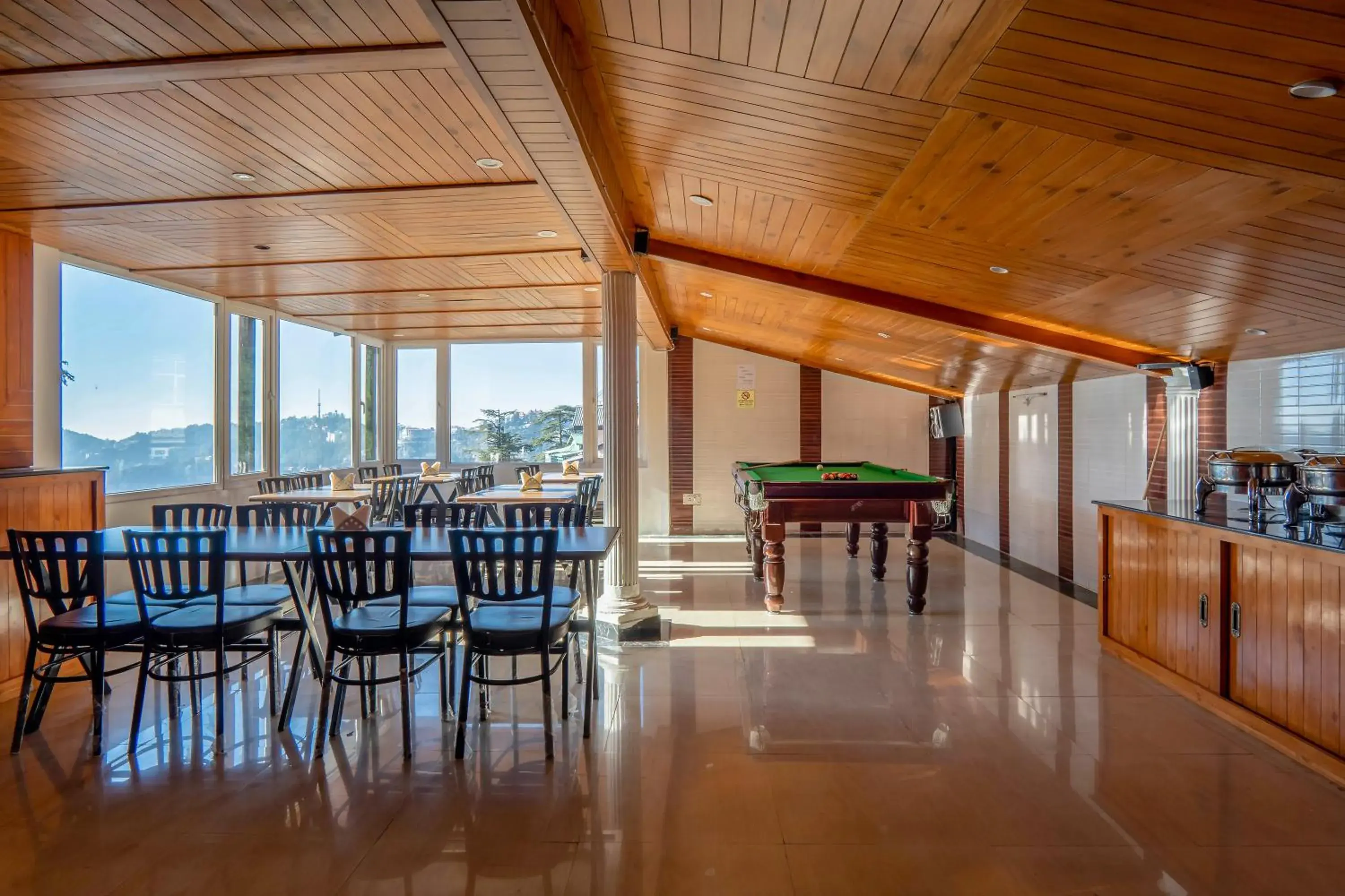 Restaurant/places to eat in Windsor the mall Restaurant/places to eat in Windsor the mall