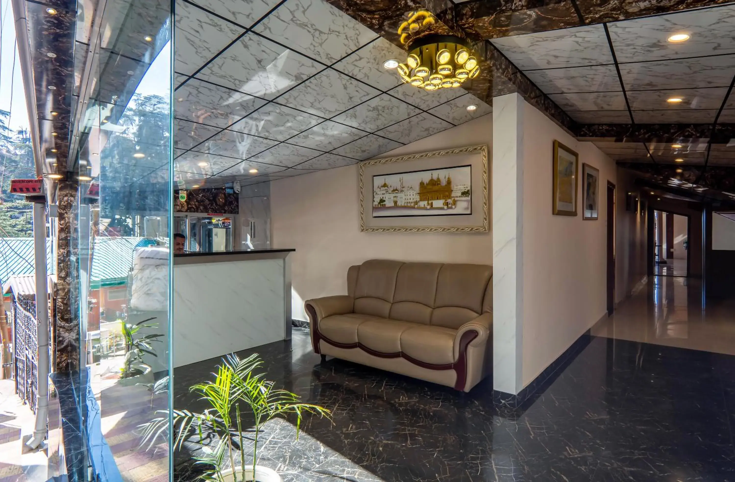 Lobby or reception in Windsor the mall Lobby or reception in Windsor the mall