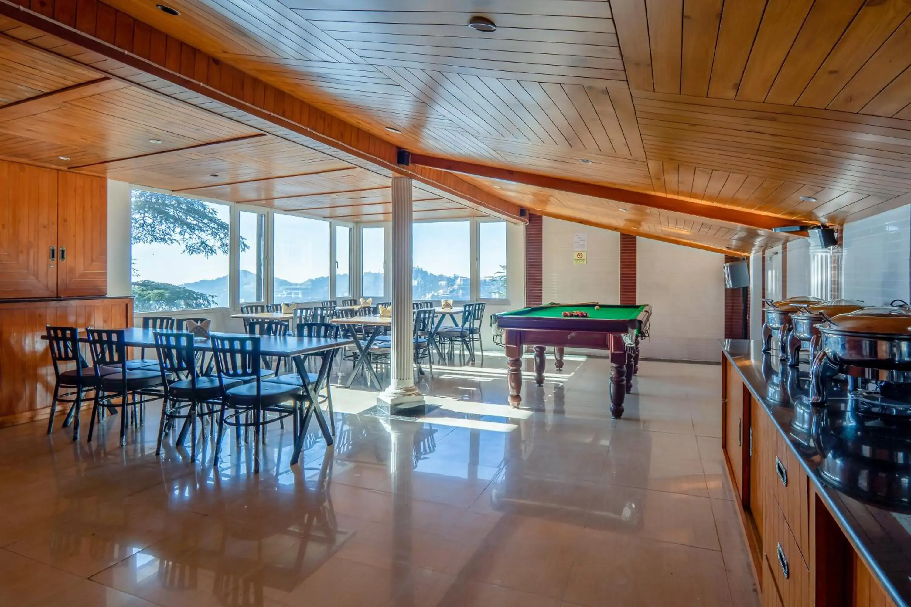 Restaurant/places to eat in Windsor the mall Restaurant/places to eat in Windsor the mall