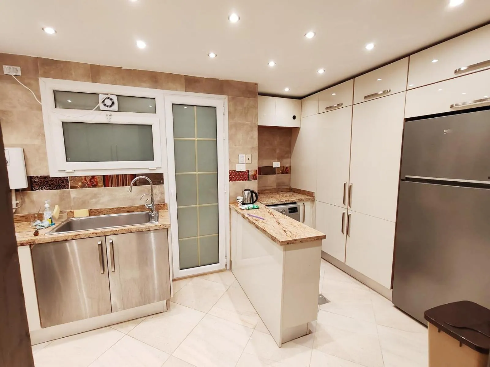 Kitchen or kitchenette in Furnished Flat In Rehab New Cairo