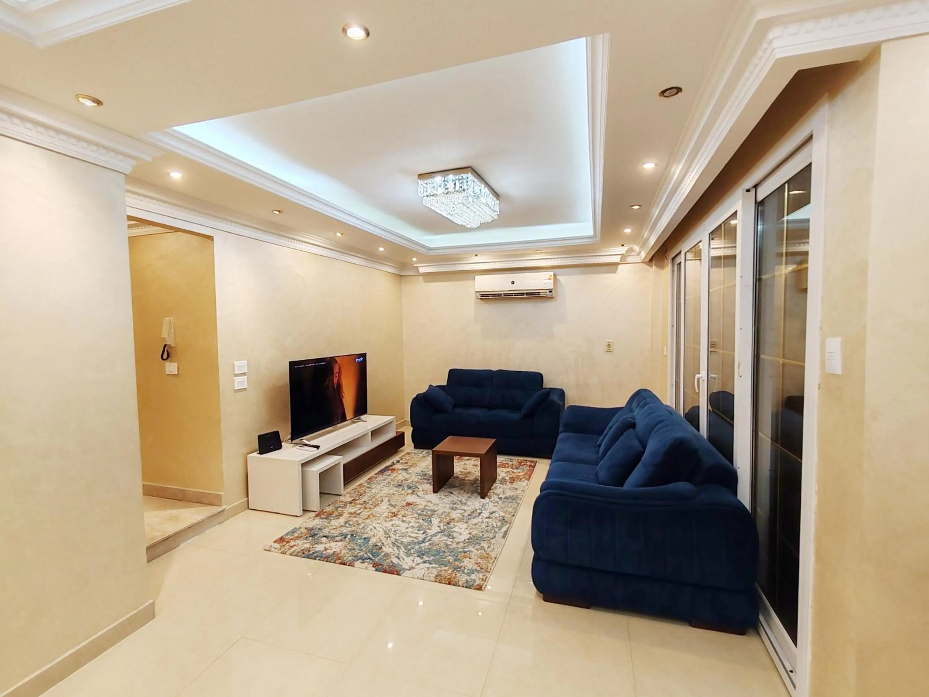 TV and multimedia in Furnished Flat In Rehab New Cairo