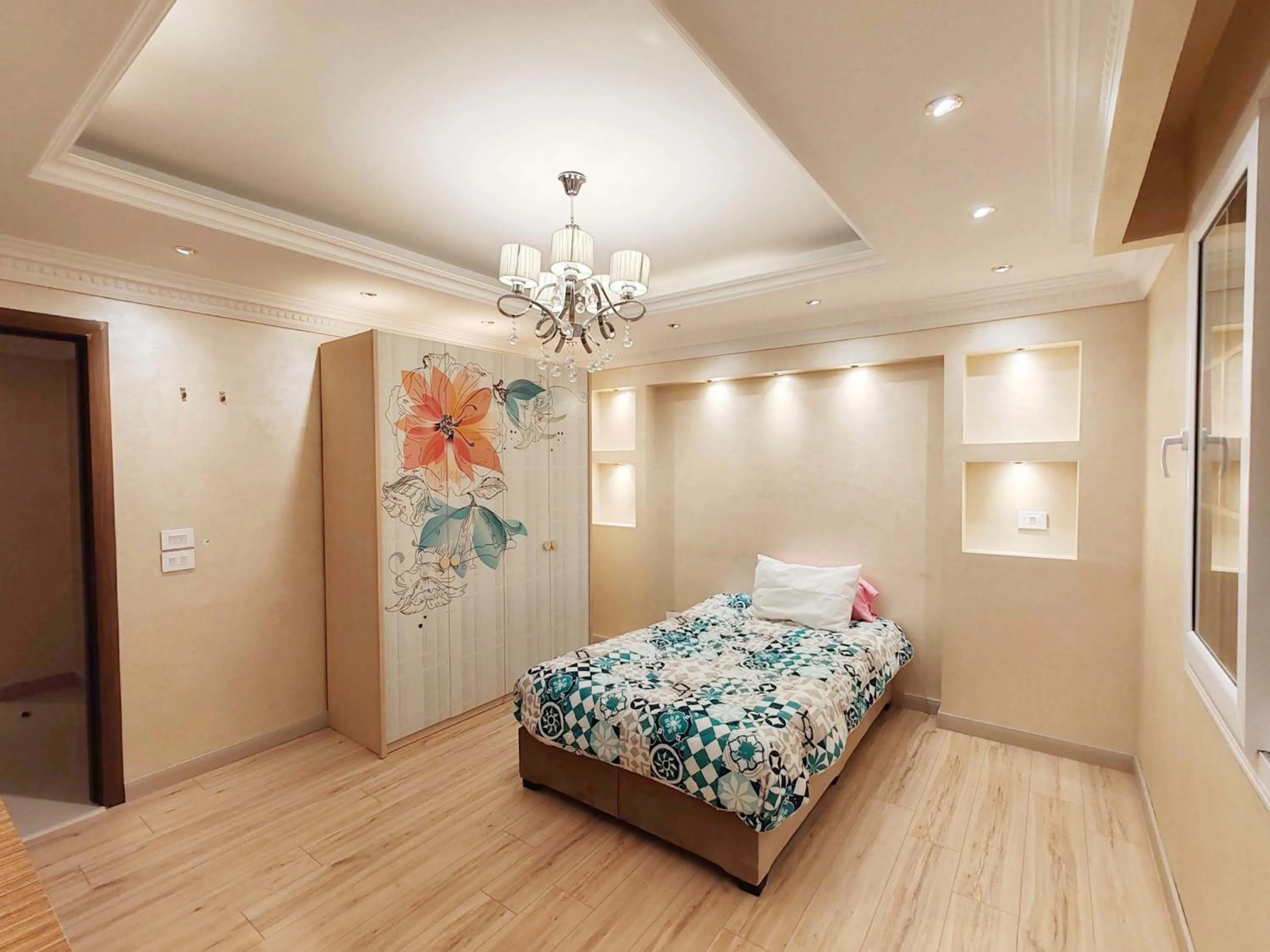 Bed in Furnished Flat In Rehab New Cairo