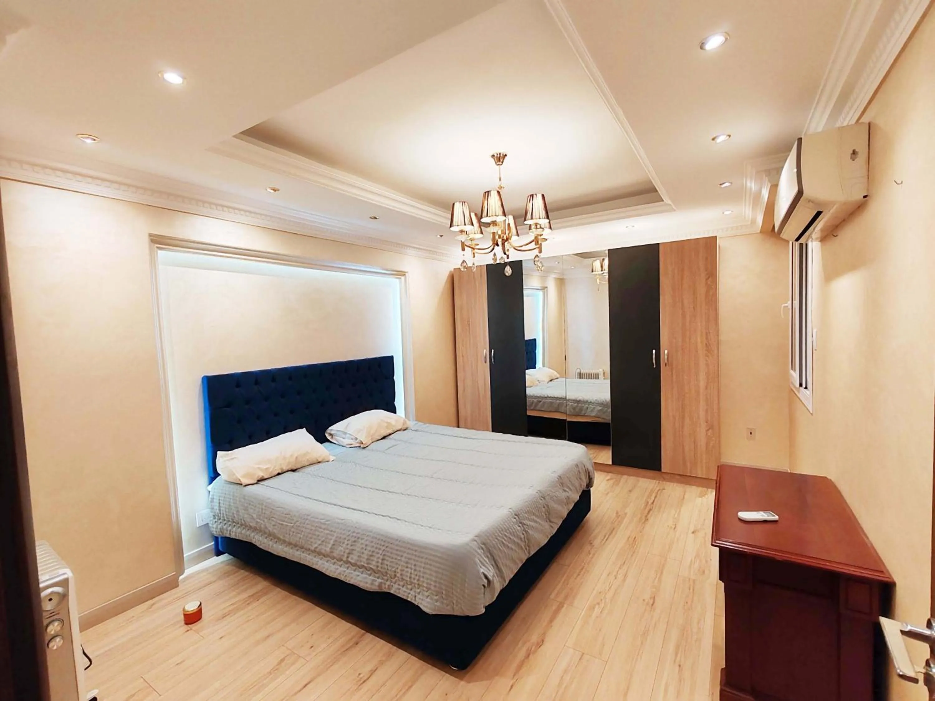 Bed in Furnished Flat In Rehab New Cairo
