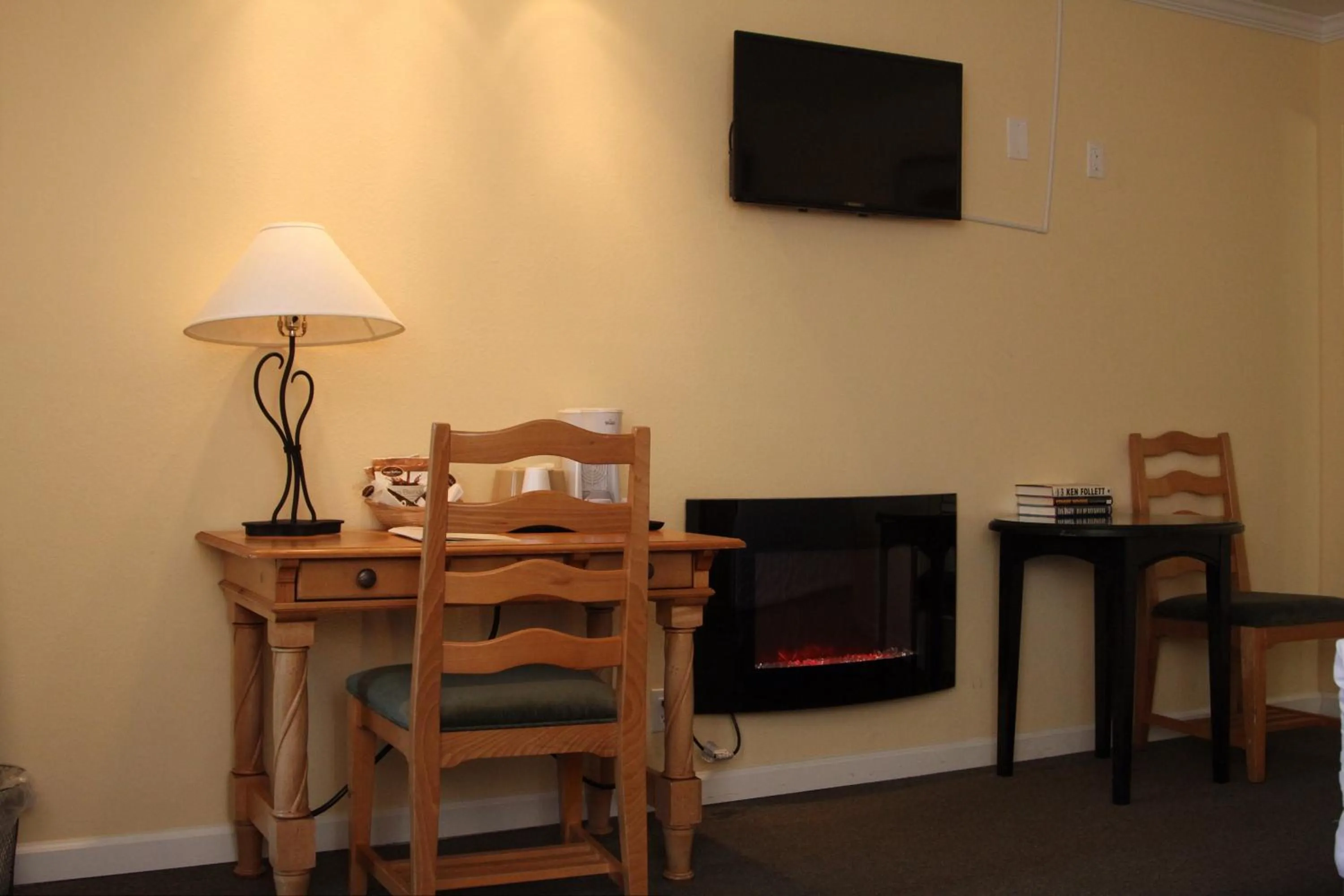 Decorative detail in Tea Garden Lodge