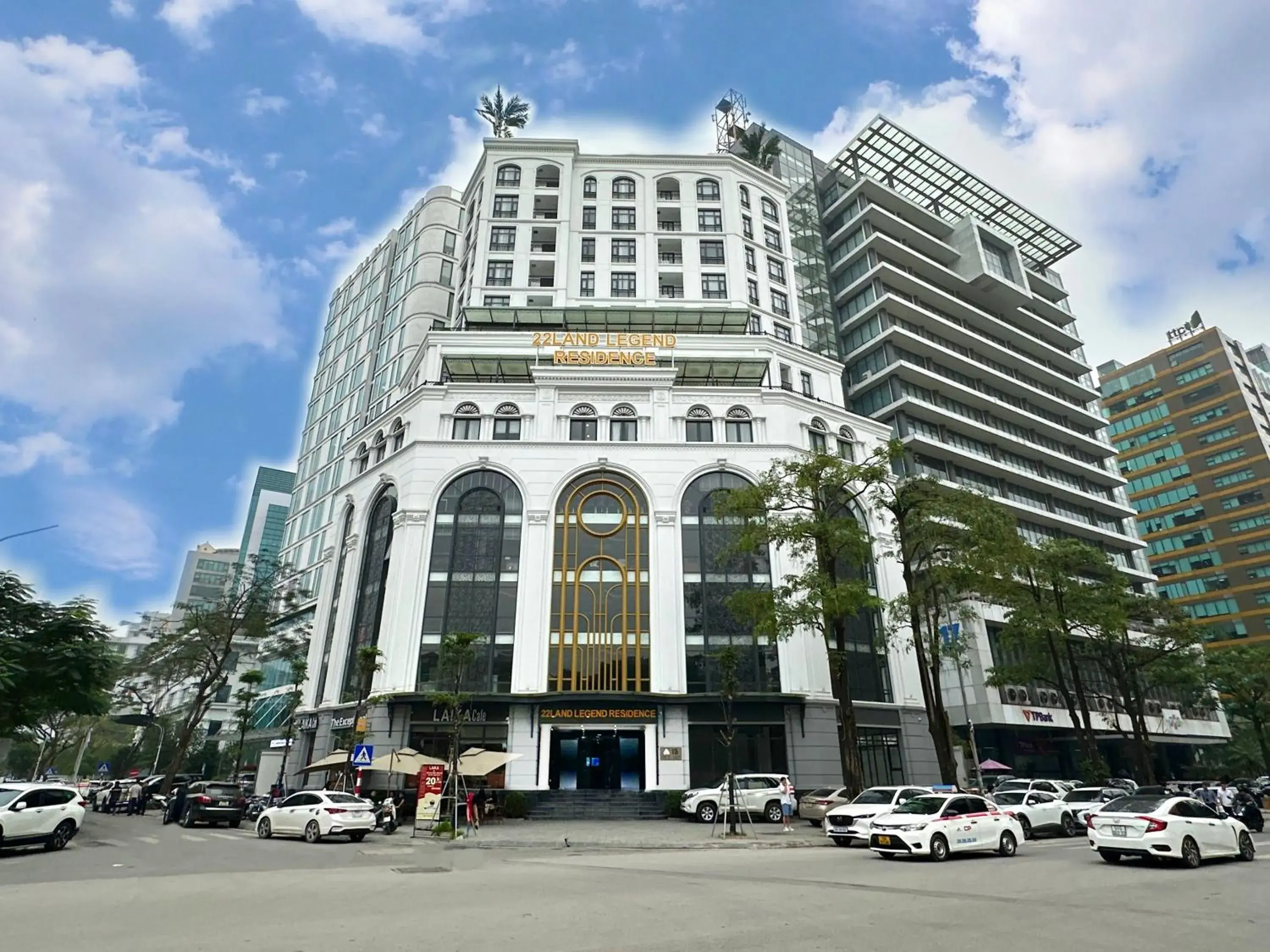 Property building in 22Land Legend Hotel & Residence Property building in 22Land Legend Hotel & Residence