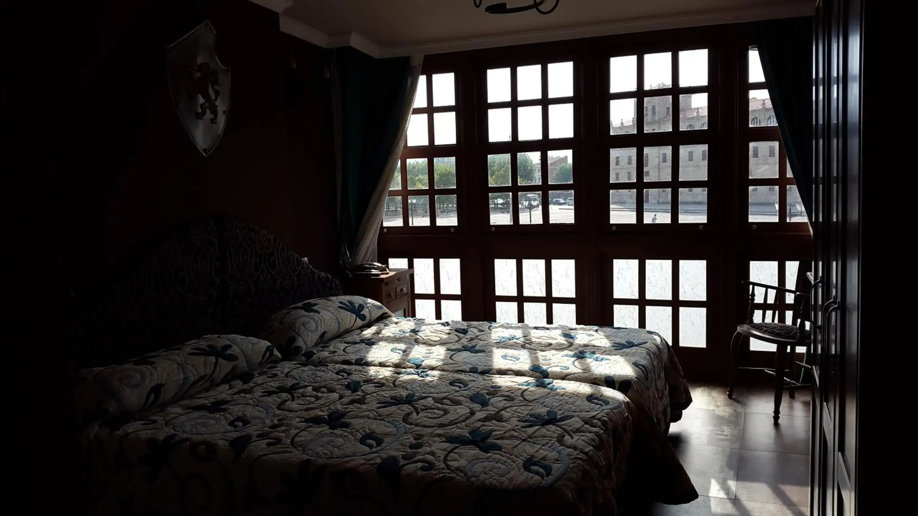 Deluxe Queen Room with Two Queen Beds - single occupancy in Hostal Medievo Deluxe Queen Room with Two Queen Beds - single occupancy in Hostal Medievo