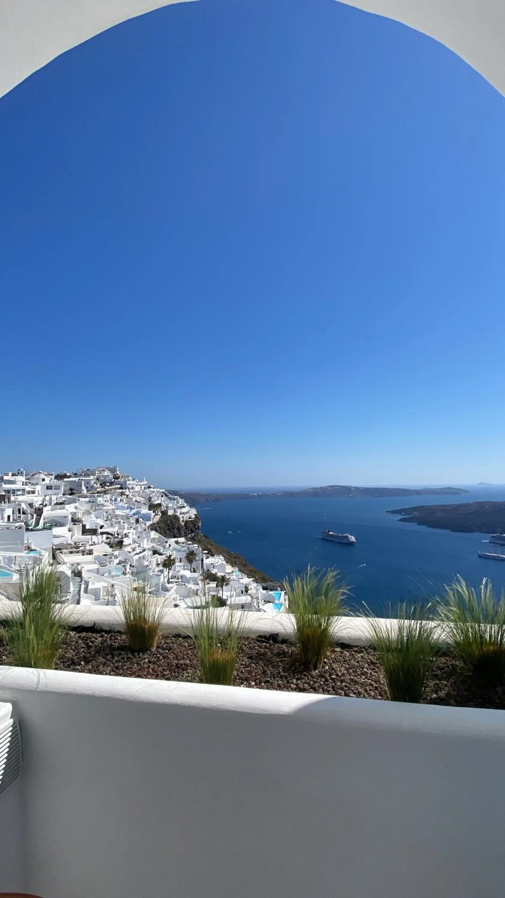 Day in Nomikos Villas