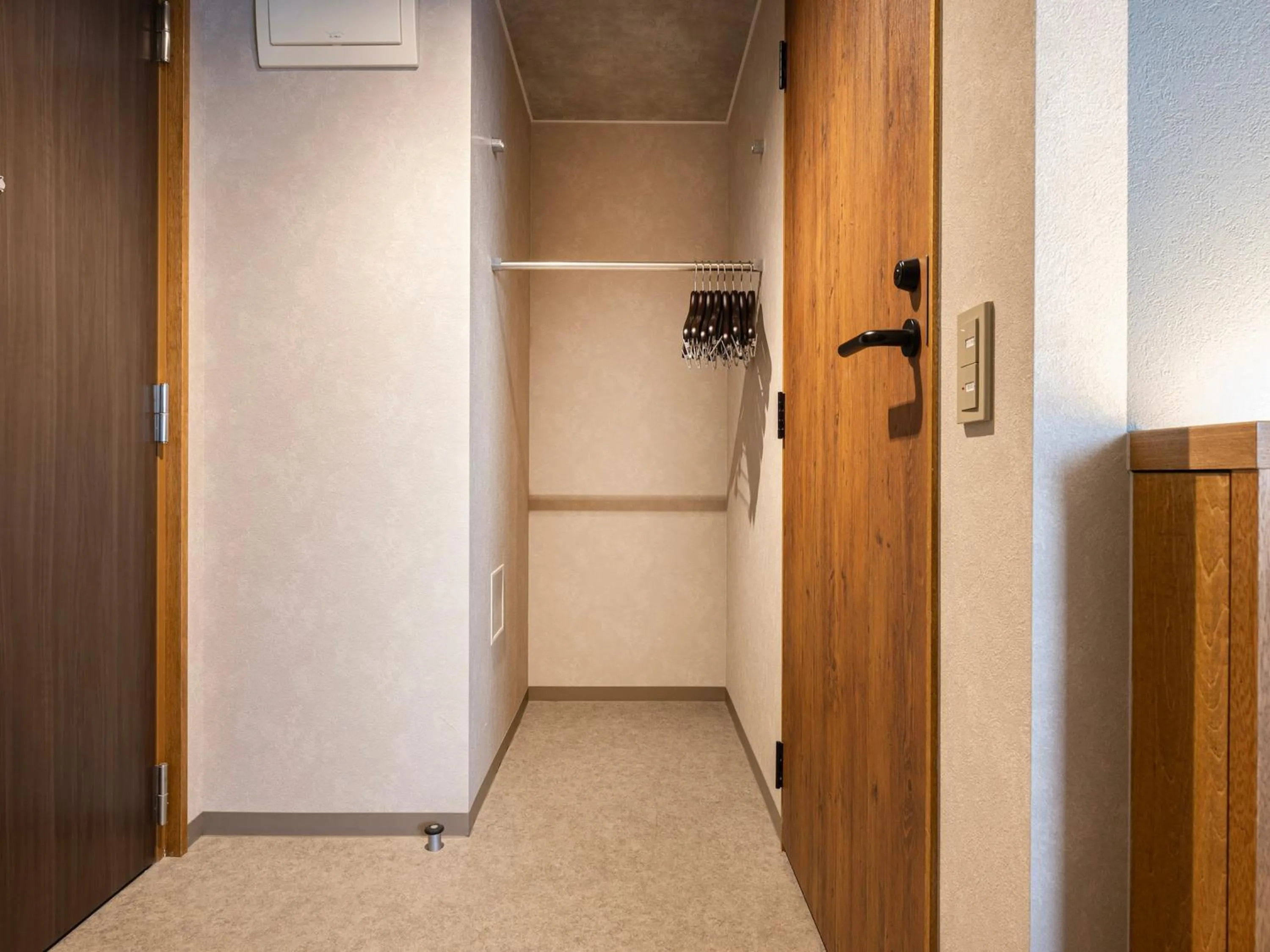 Photo of the whole room in LACER OKINAWA NAHA Miebashi