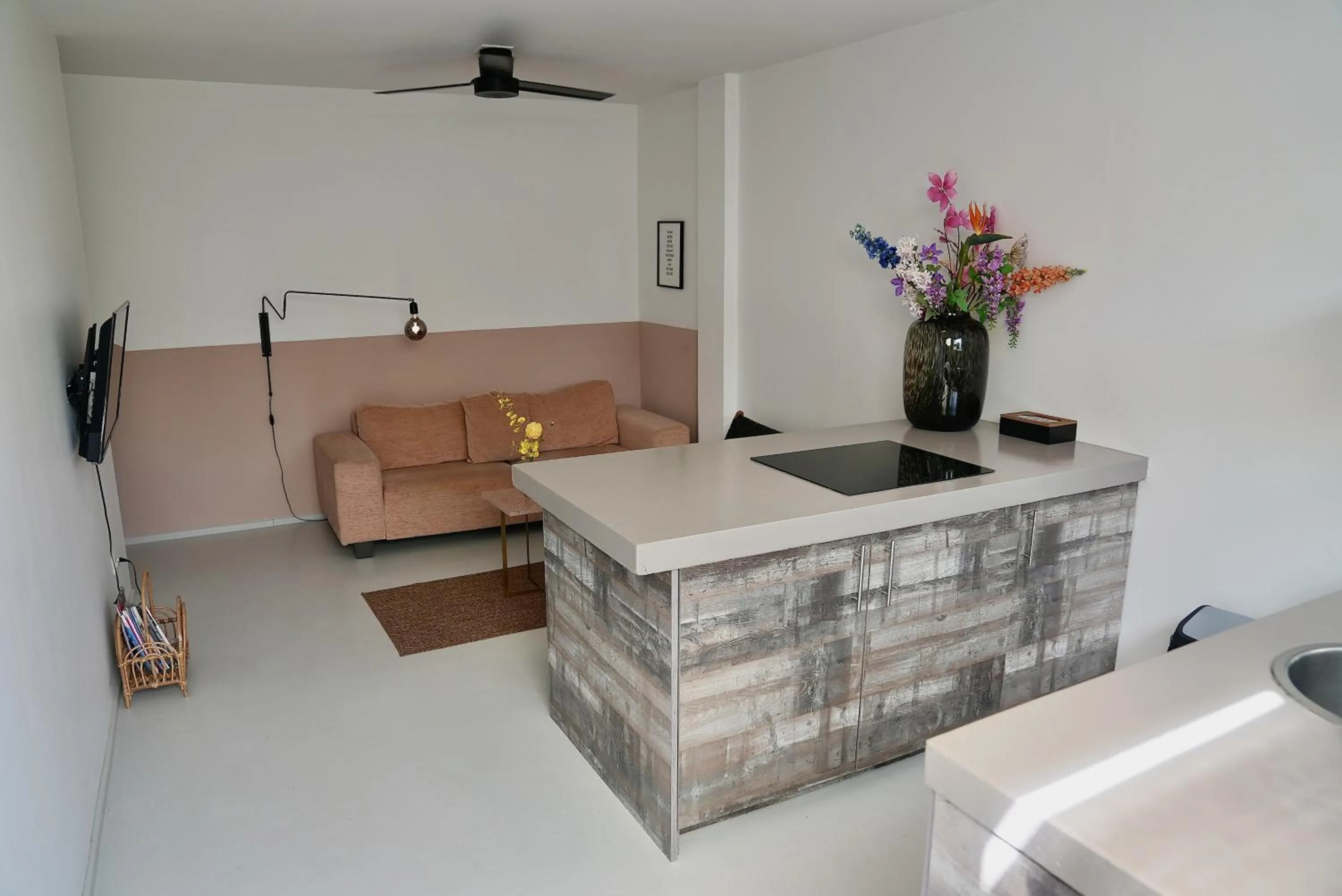 Seating area, Bed in Boutique Hotel & apartments JT Curaçao
