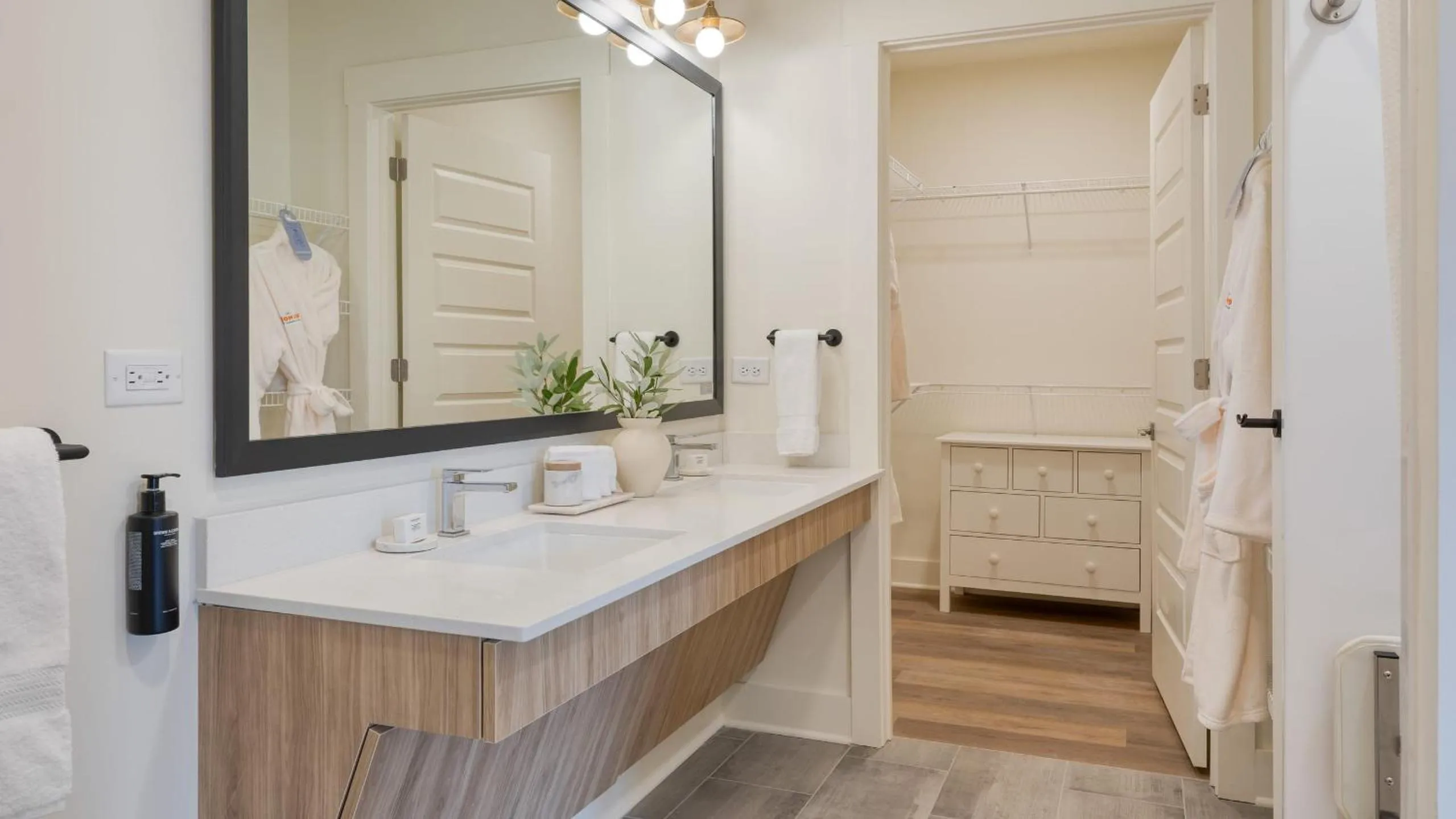 Bathroom in The Gilmore, an AvantStay Hotel