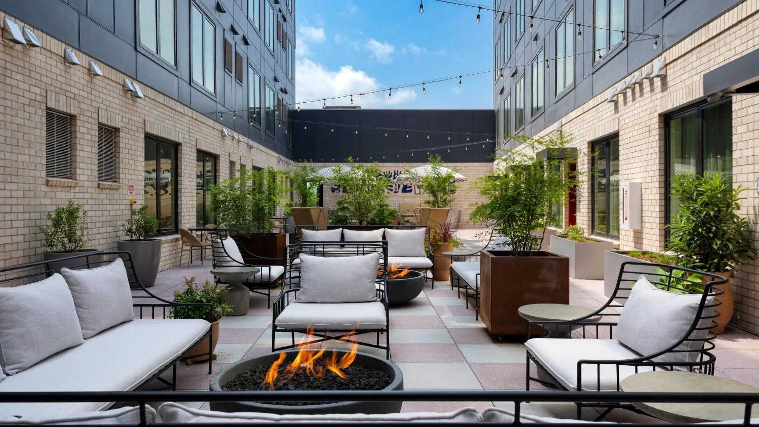 Area and facilities in The Gilmore, an AvantStay Hotel