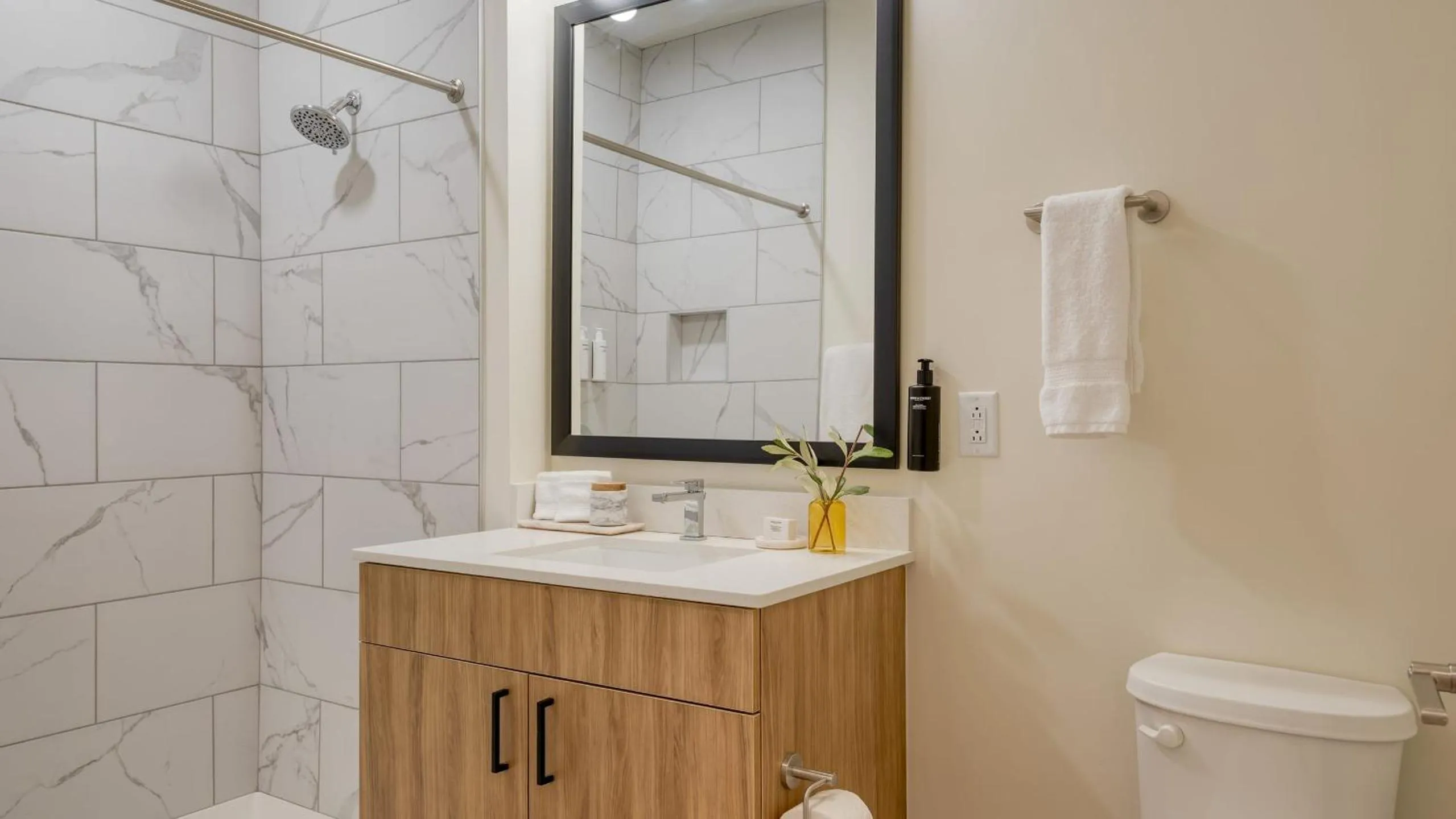 Bathroom in The Gilmore, an AvantStay Hotel