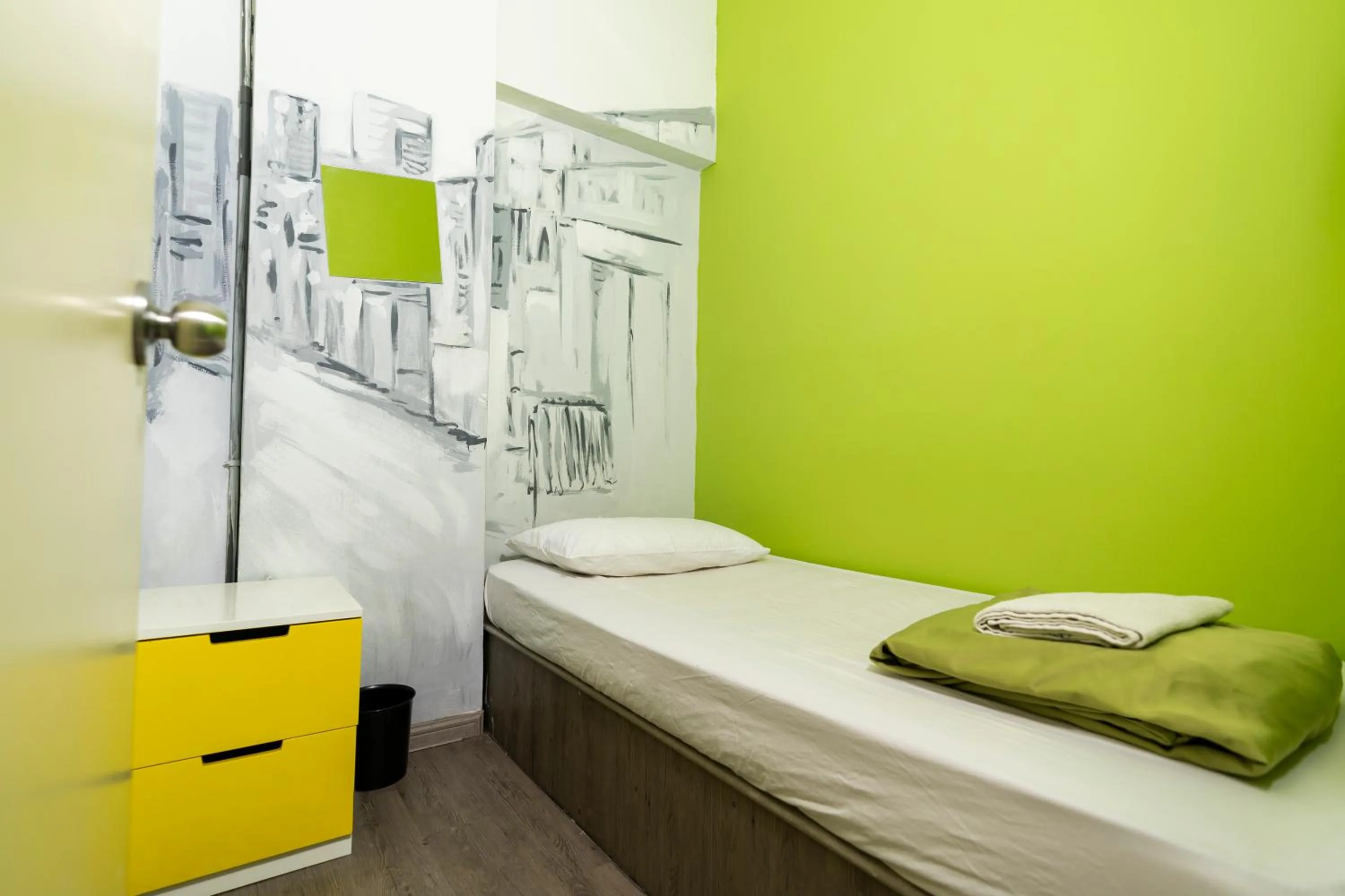 Bed in PODs The Backpackers Home & Cafe, Kuala Lumpur