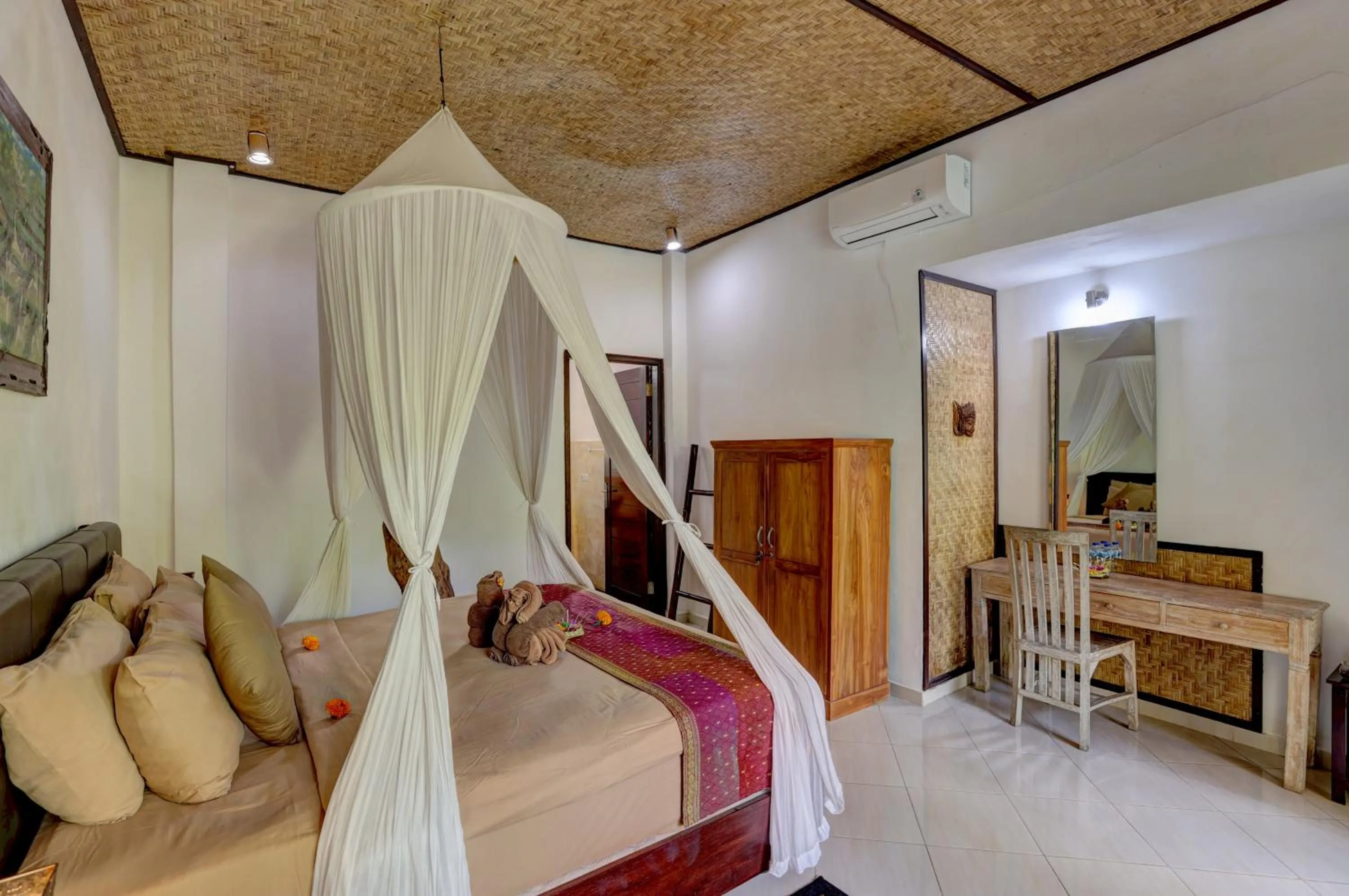 Bed in Junjungan Suite