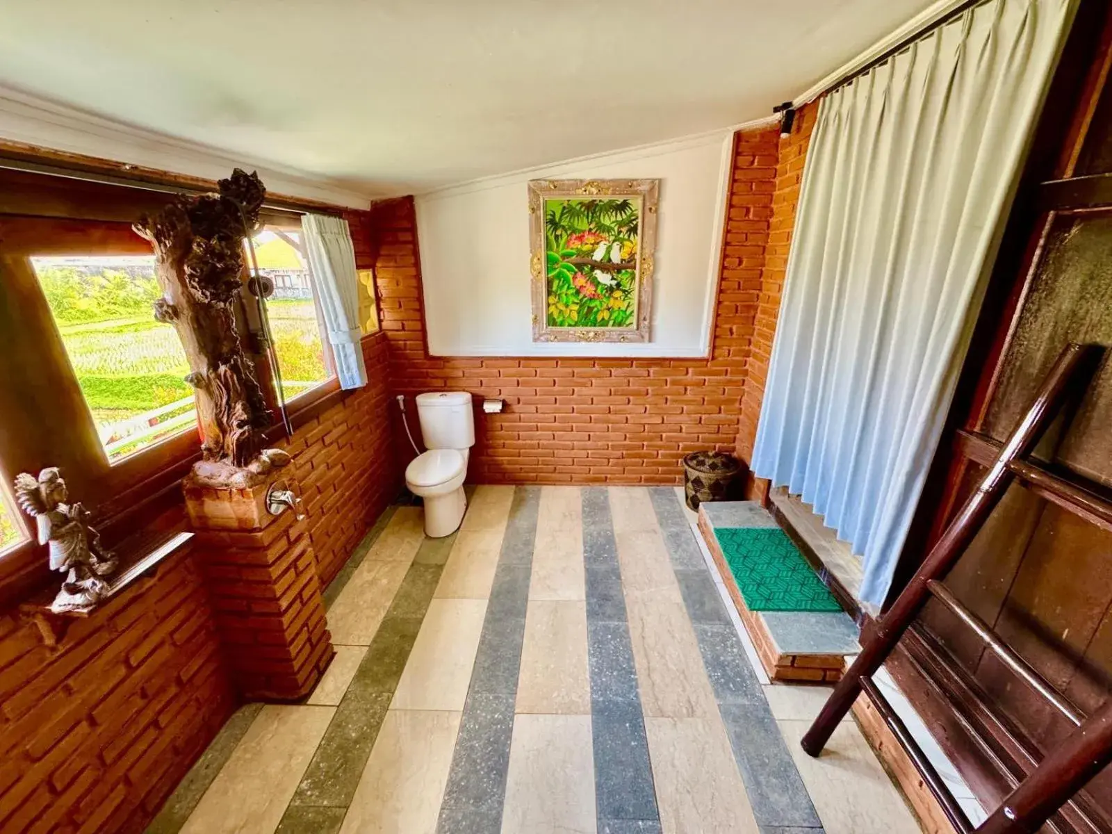 Bathroom in Junjungan Suite Bathroom in Junjungan Suite