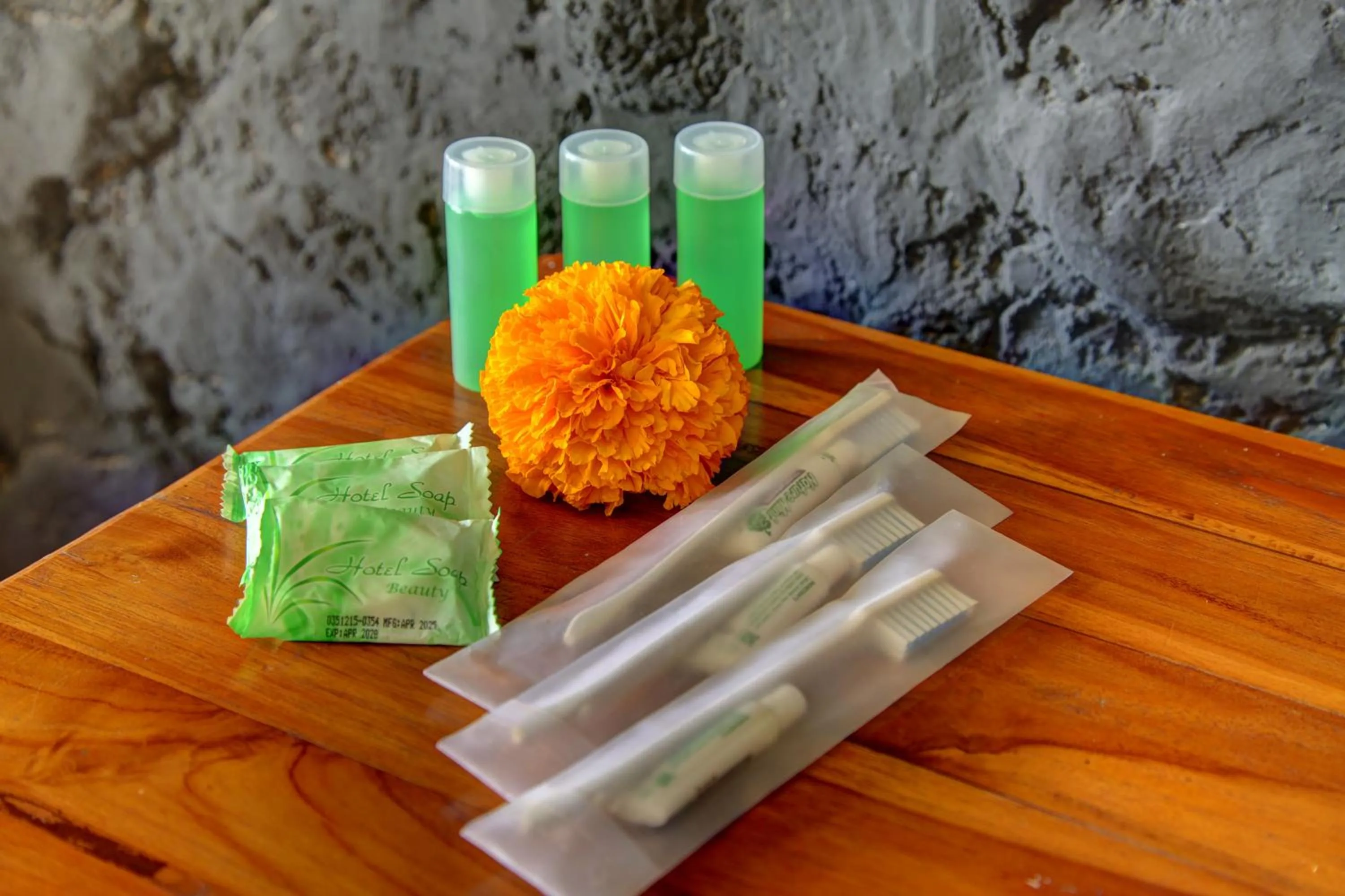 Shower in Junjungan Suite