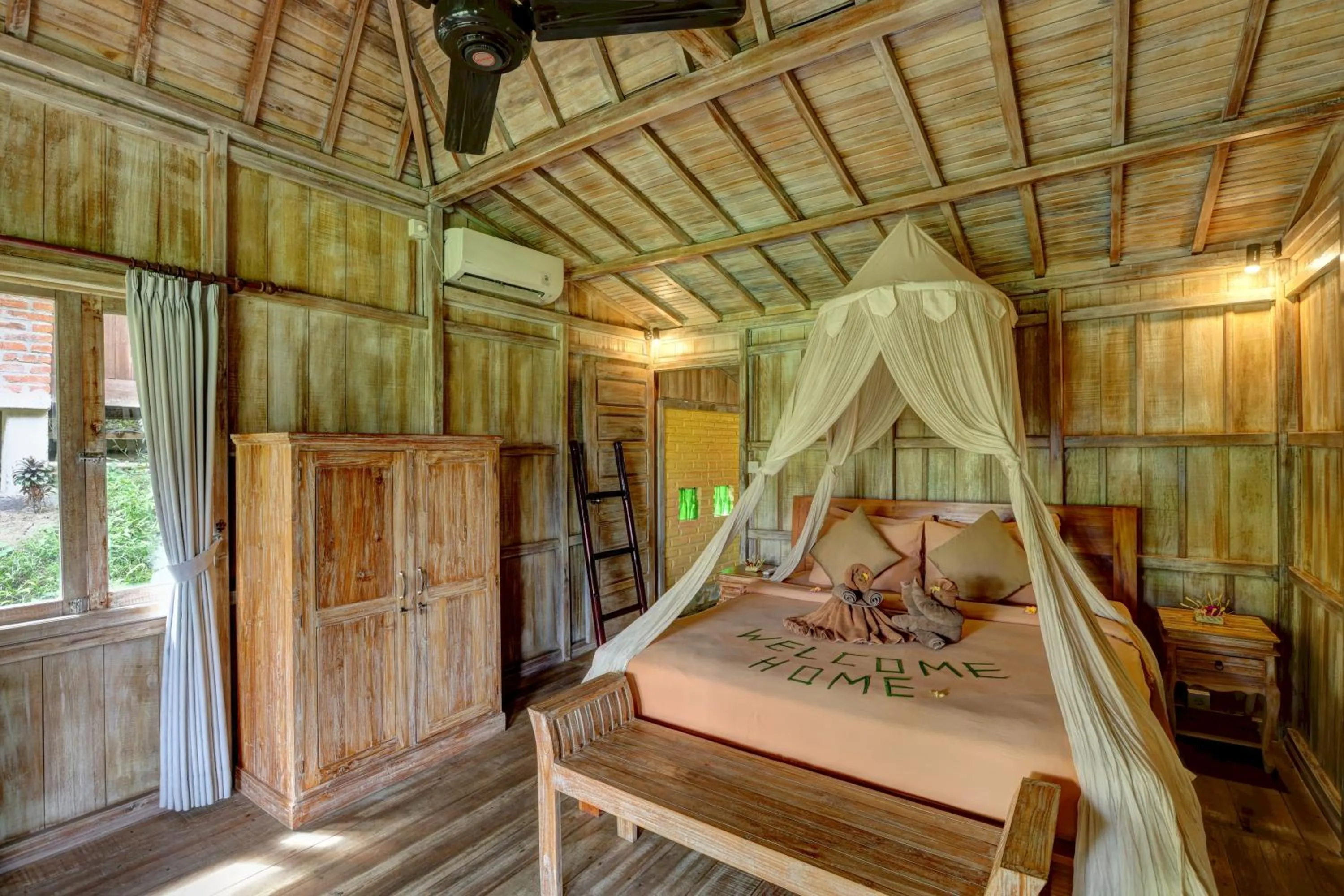 Bed in Junjungan Suite