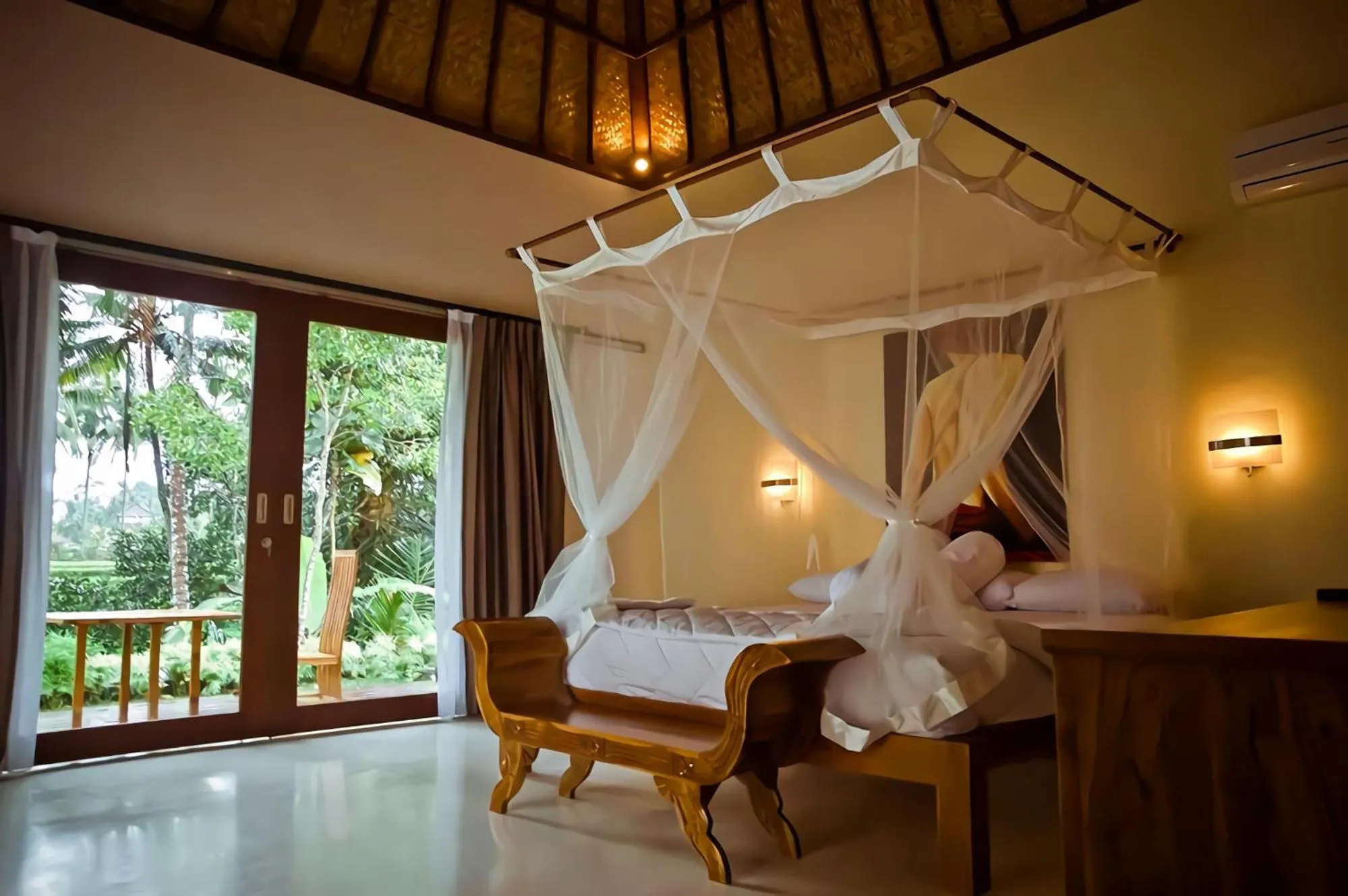 Bedroom, Bed in Junjungan Suite