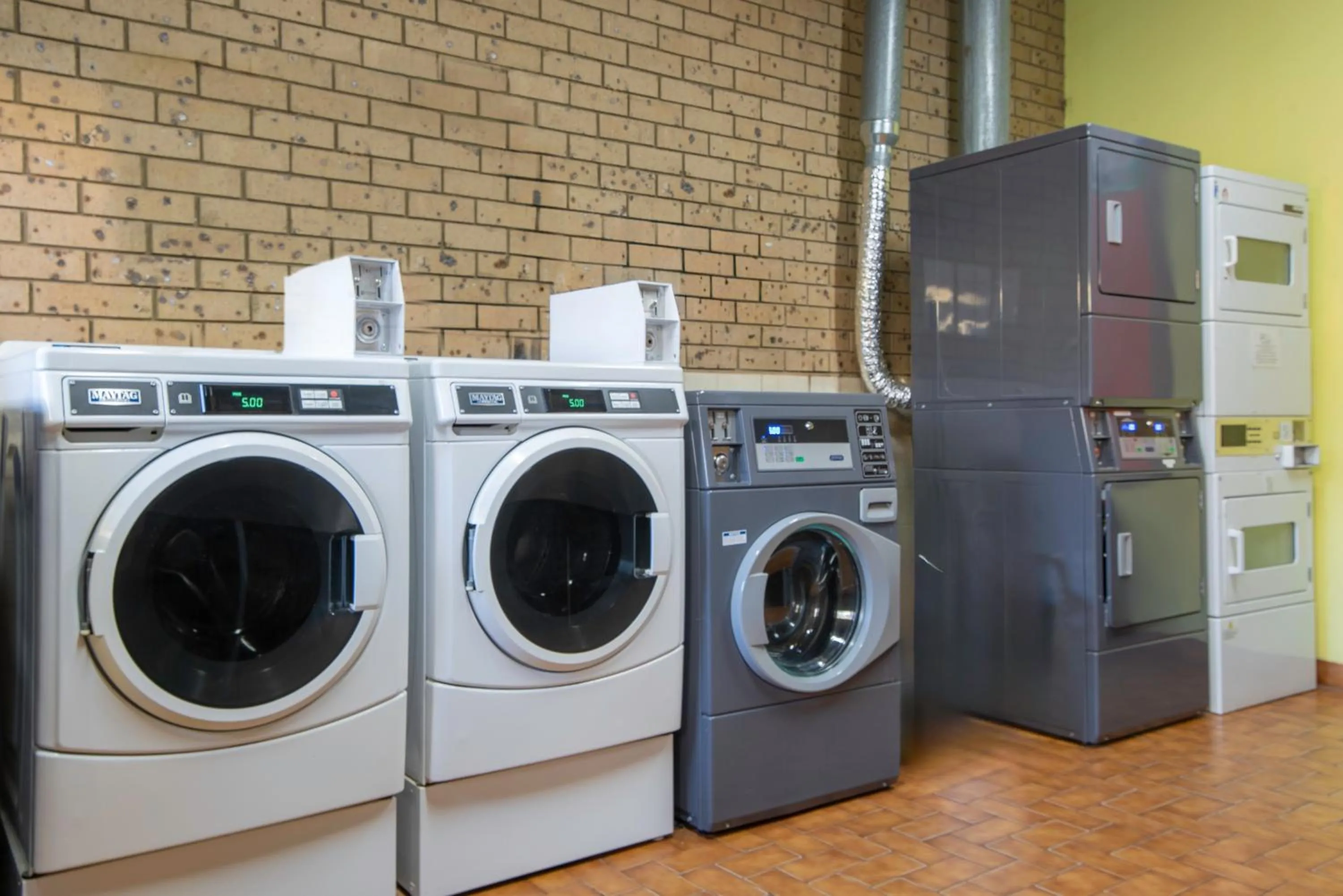 laundry in Echo Holiday Parks - Windsor Gardens