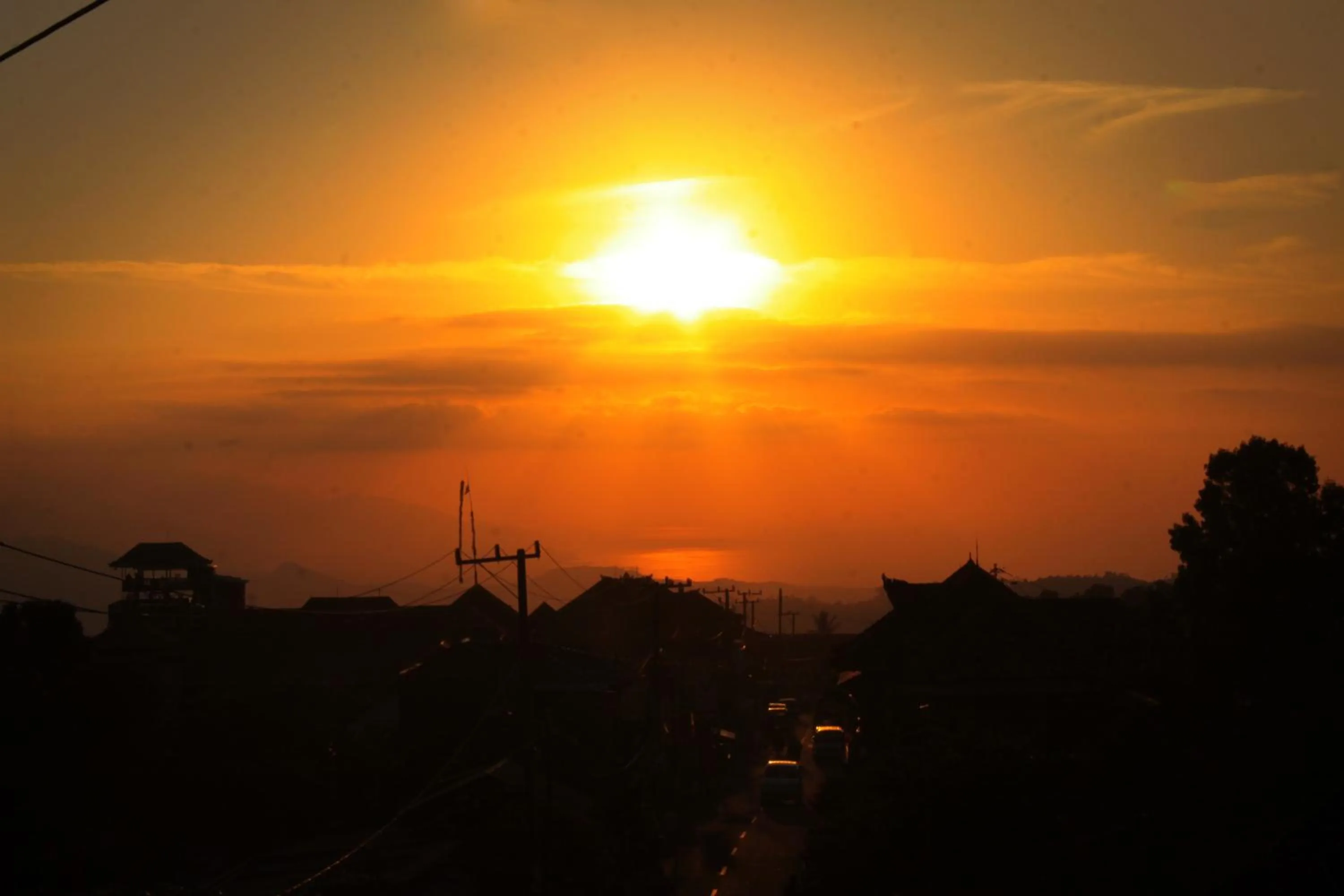 Restaurant/places to eat in Guru Ratna