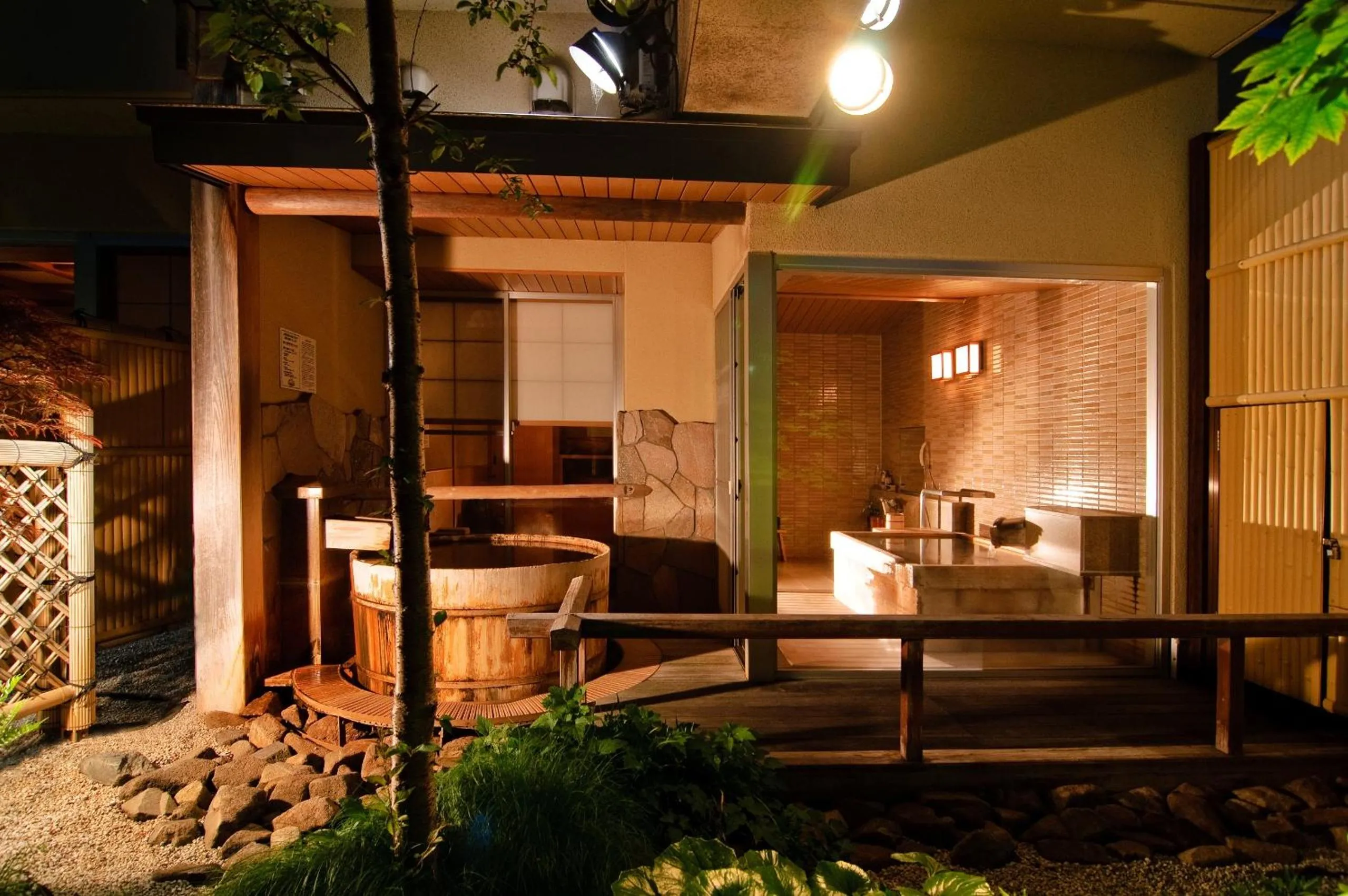 Hot Spring Bath in Suhaku