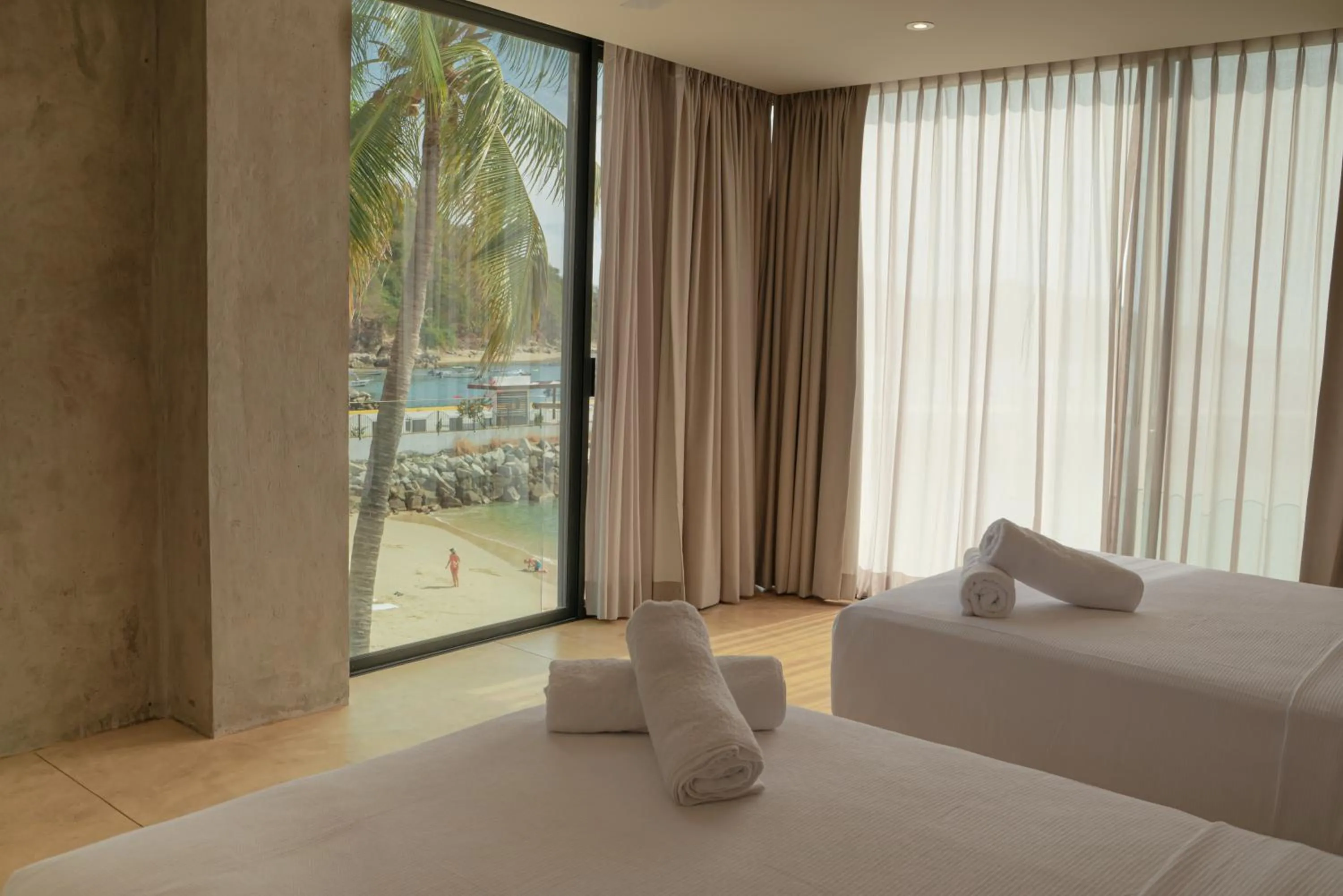 Photo of the whole room, Bed in Unnu
