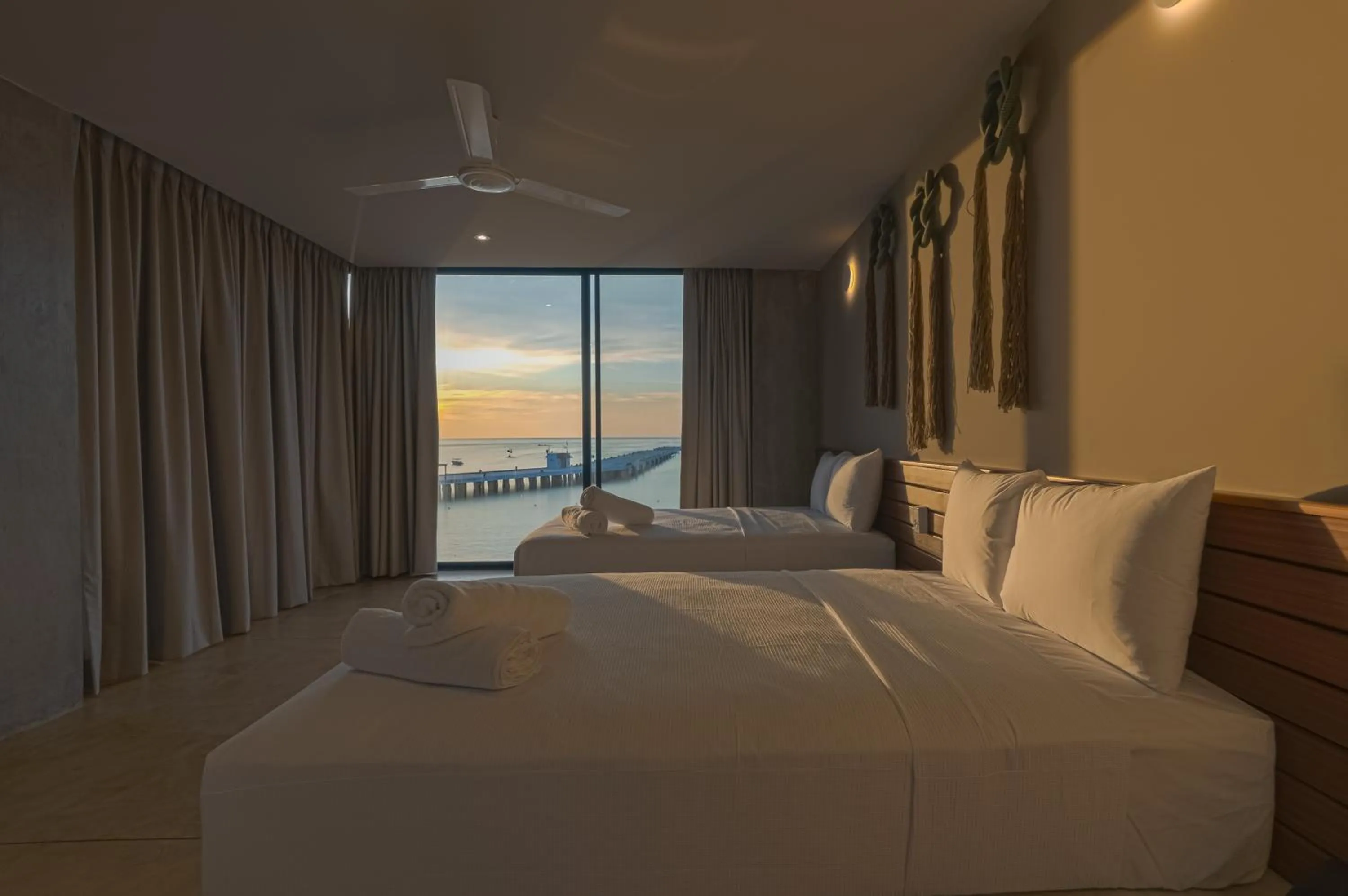 Photo of the whole room, Bed in Unnu
